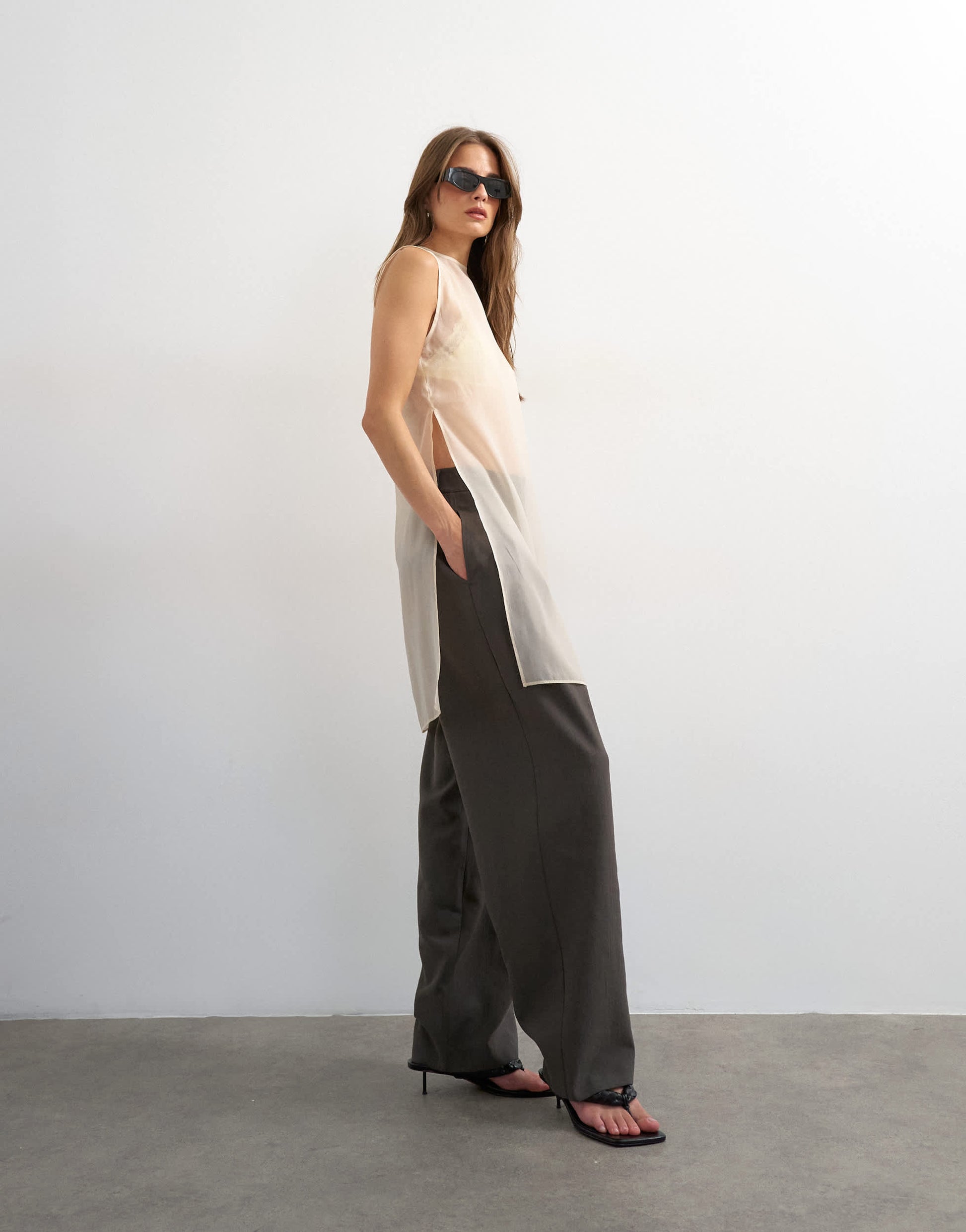 Topshop co ord pleated mid rise trouser in charcoal