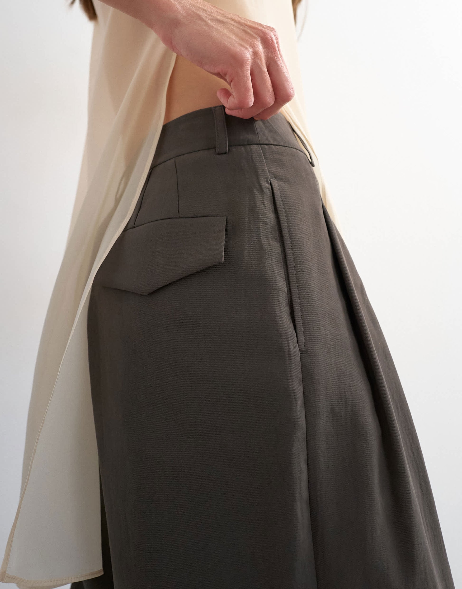 Topshop co ord pleated mid rise trouser in charcoal