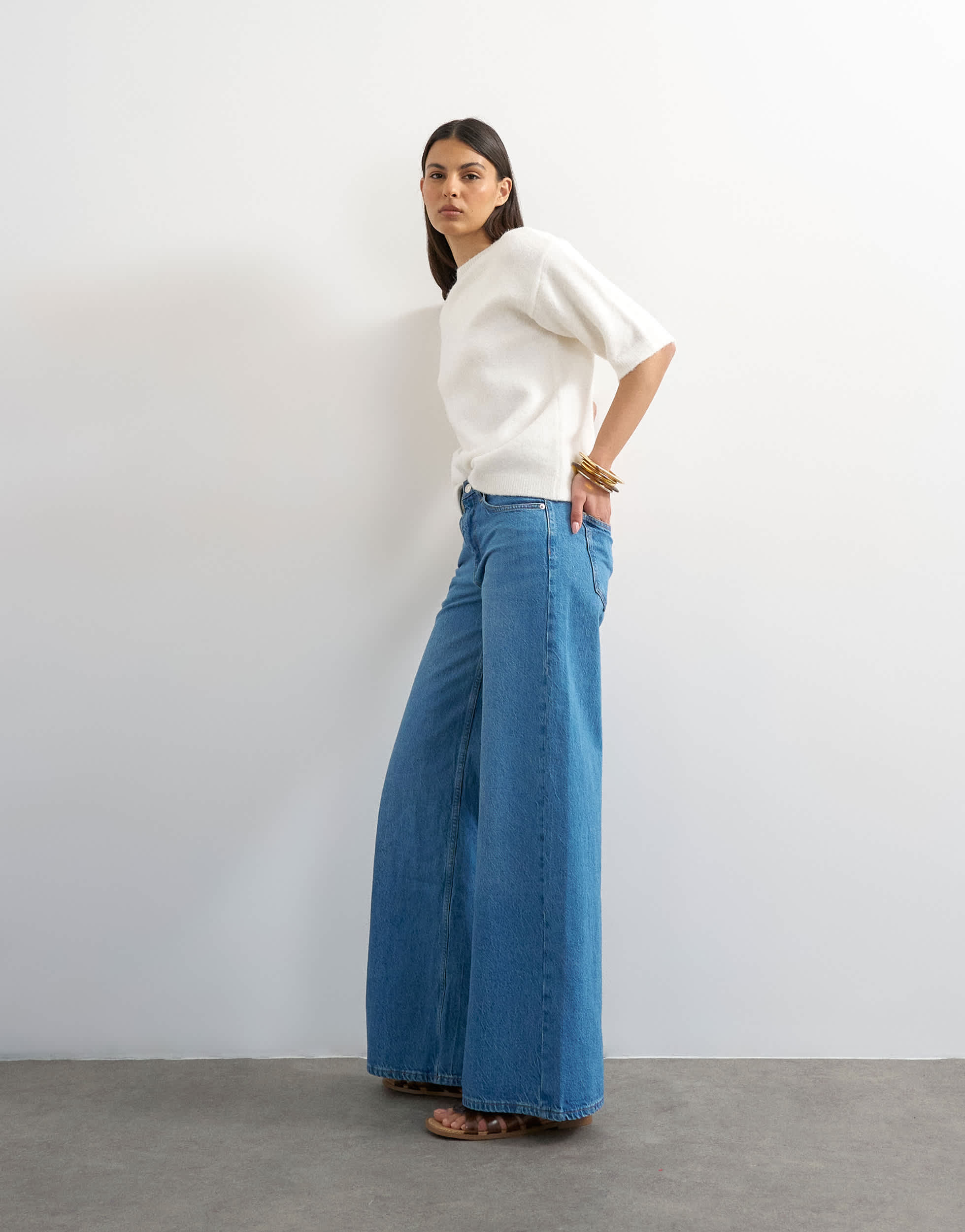 Topshop Horizon mid rise wide leg jean in rich blue
