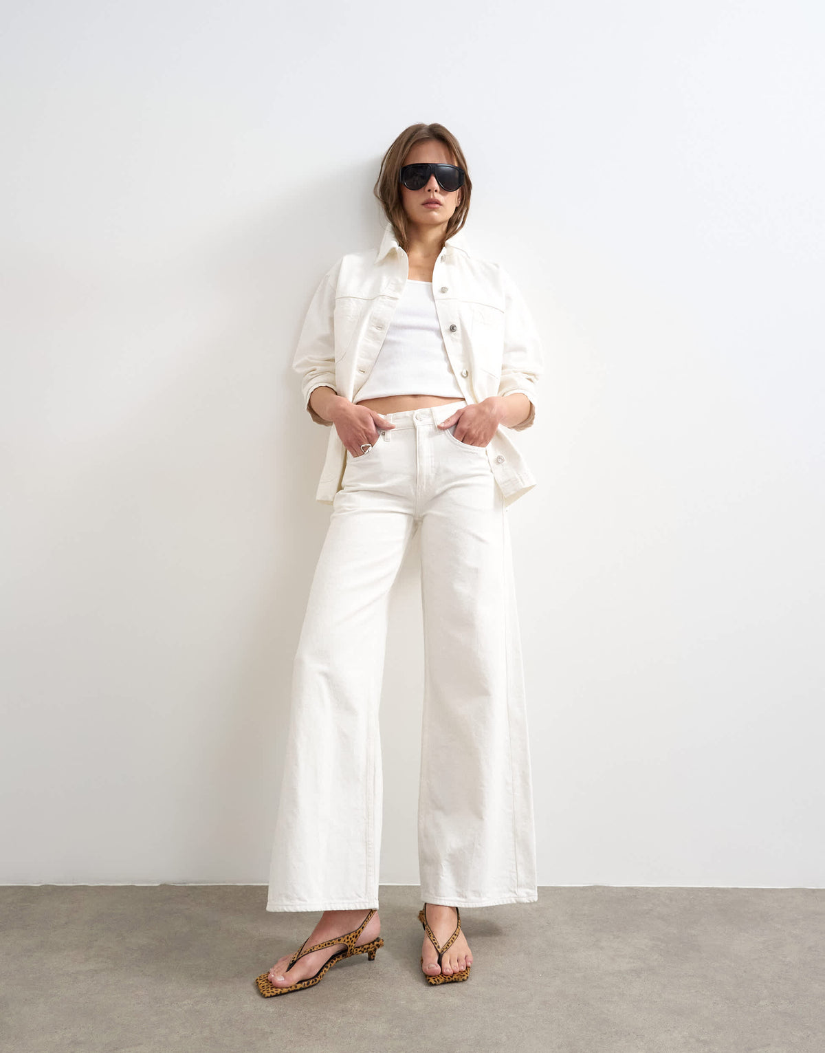 Topshop Horizon mid rise wide leg jean white