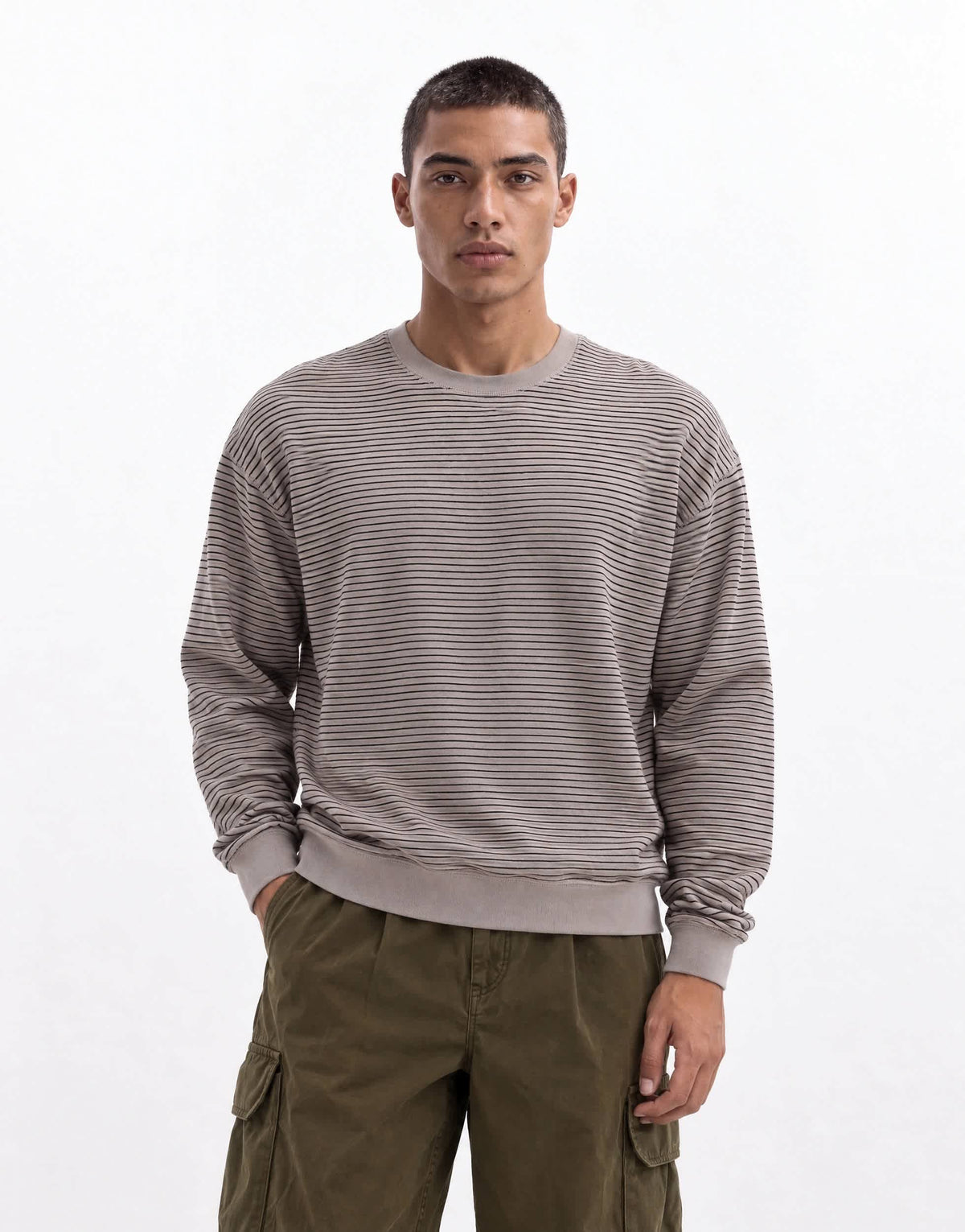 Topman relaxed fit crop long sleeve t-shirt with stripe in grey