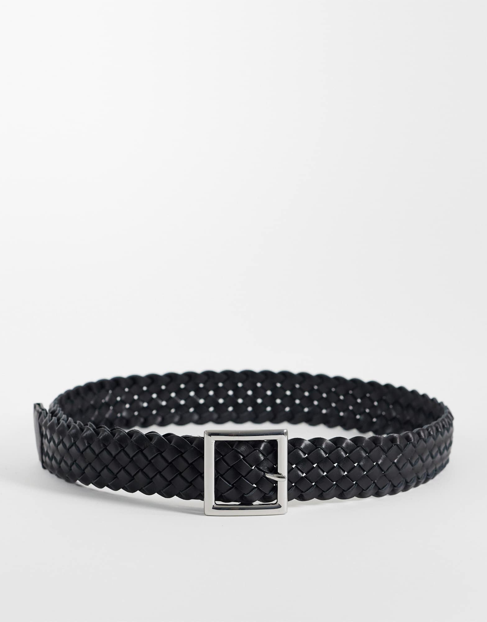 Topshop Gürtel aus geflochtenem Leder in Schwarz