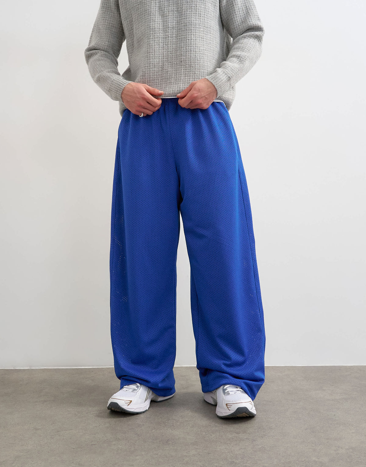 Topman baggy fit airtex jogger in cobalt