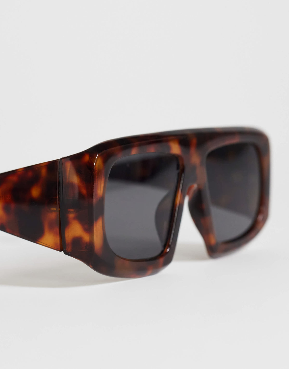 Topshop Cairo chunky square sunglasses in tortoise shell
