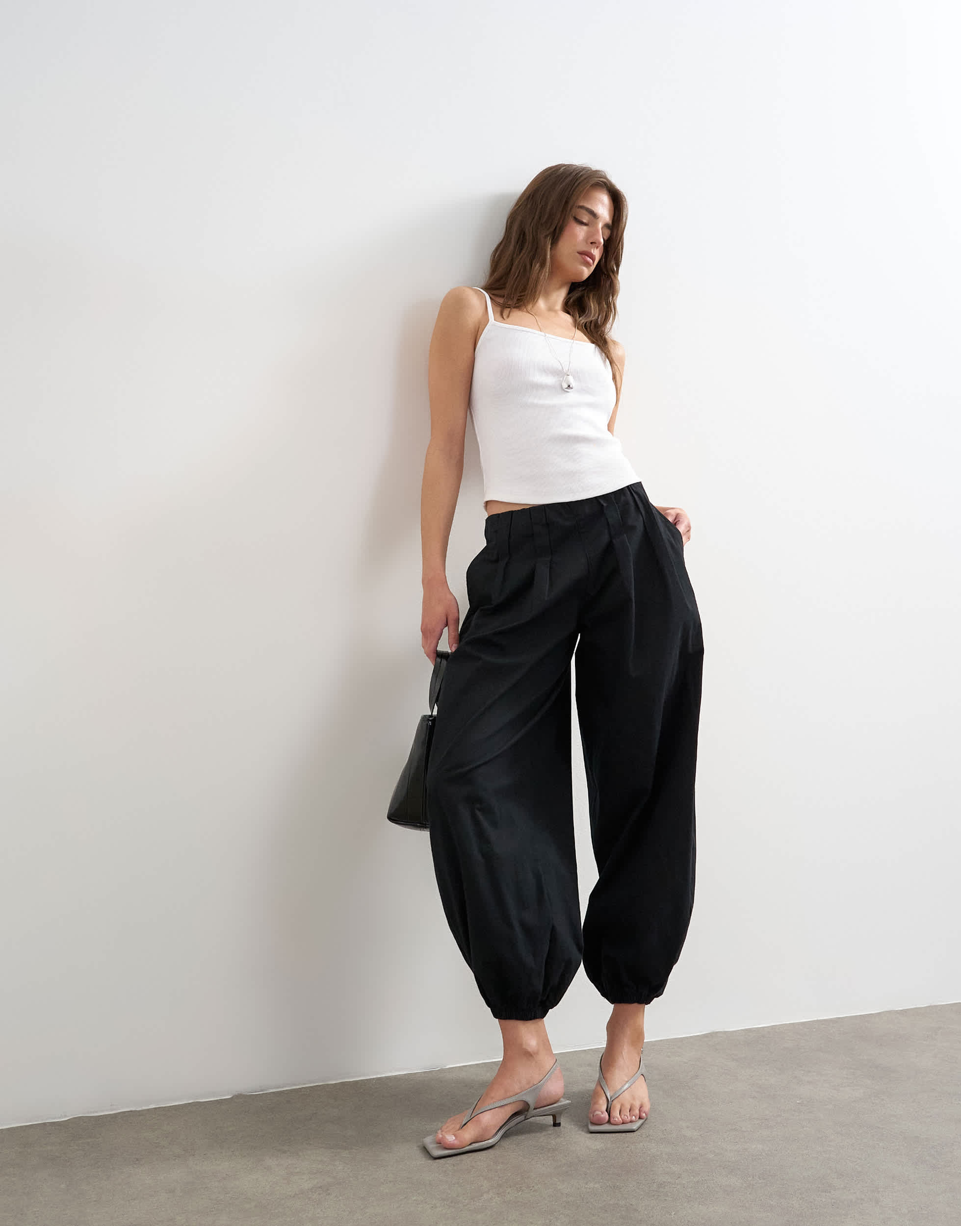 Topshop poplin balloon trouser in black
