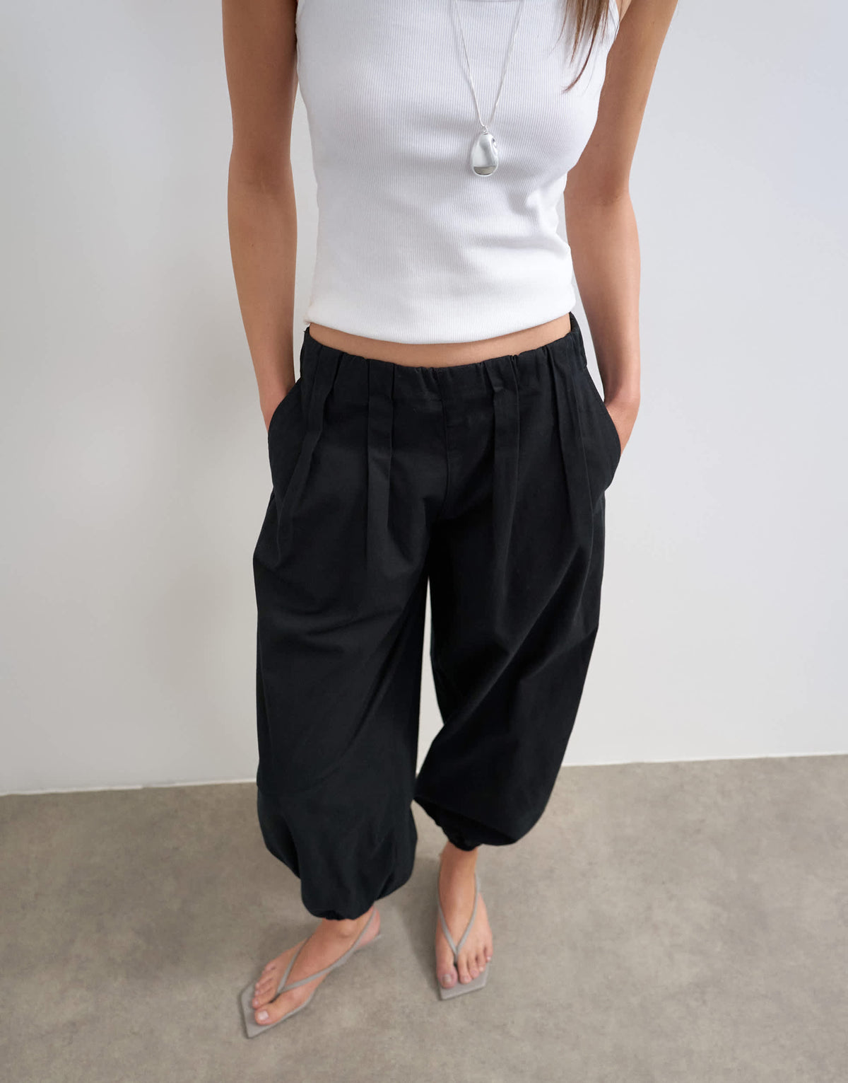 Topshop poplin balloon trouser in black