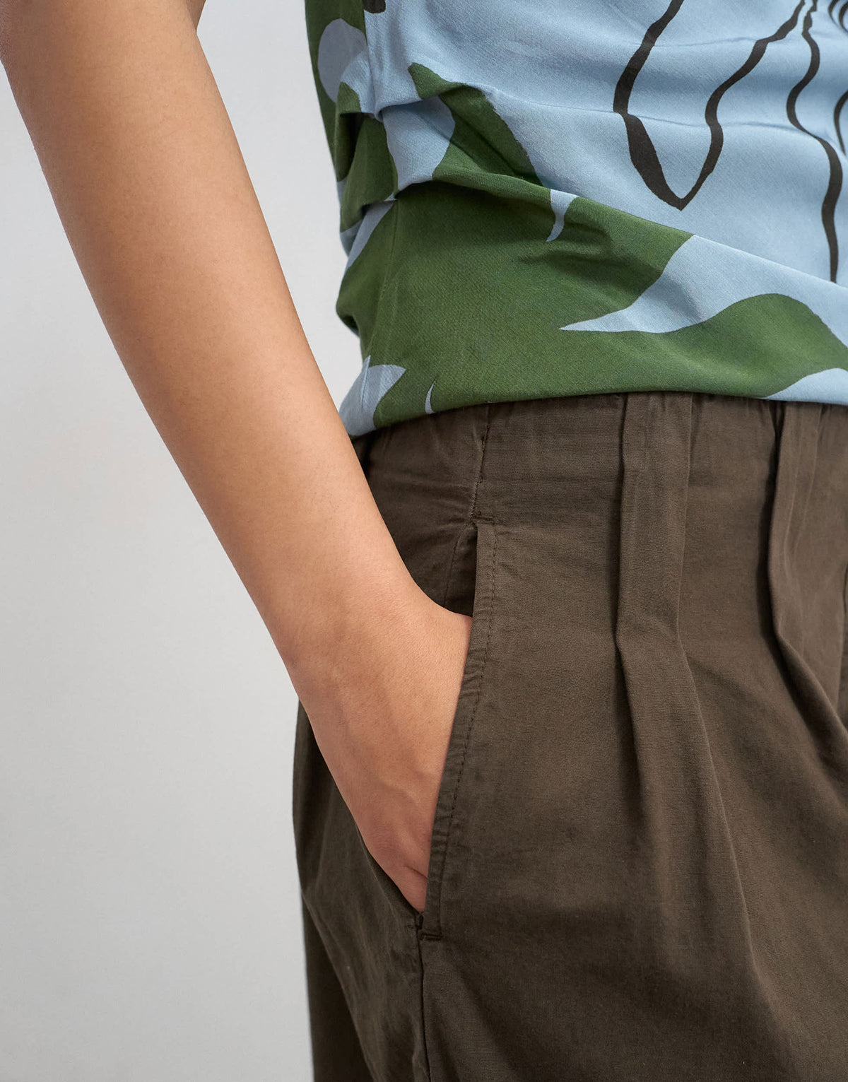 Topshop poplin balloon trouser in chocolate