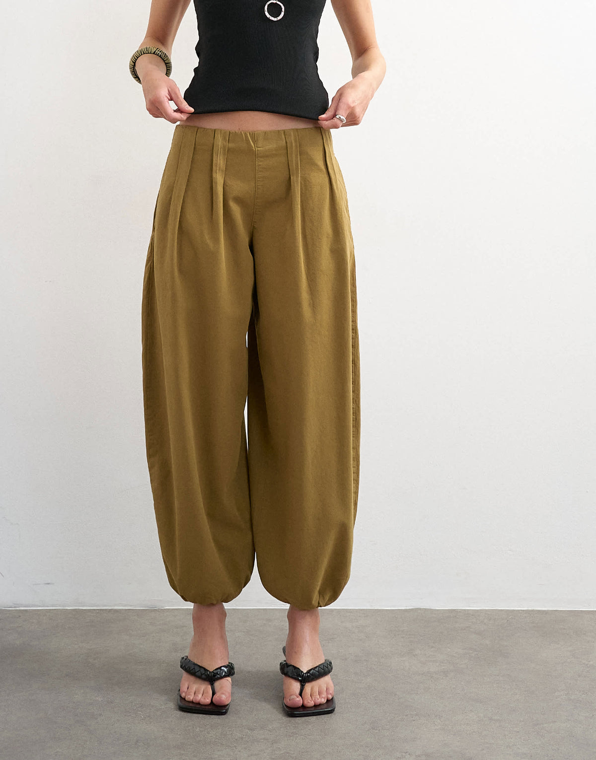 Topshop poplin balloon trouser in khaki