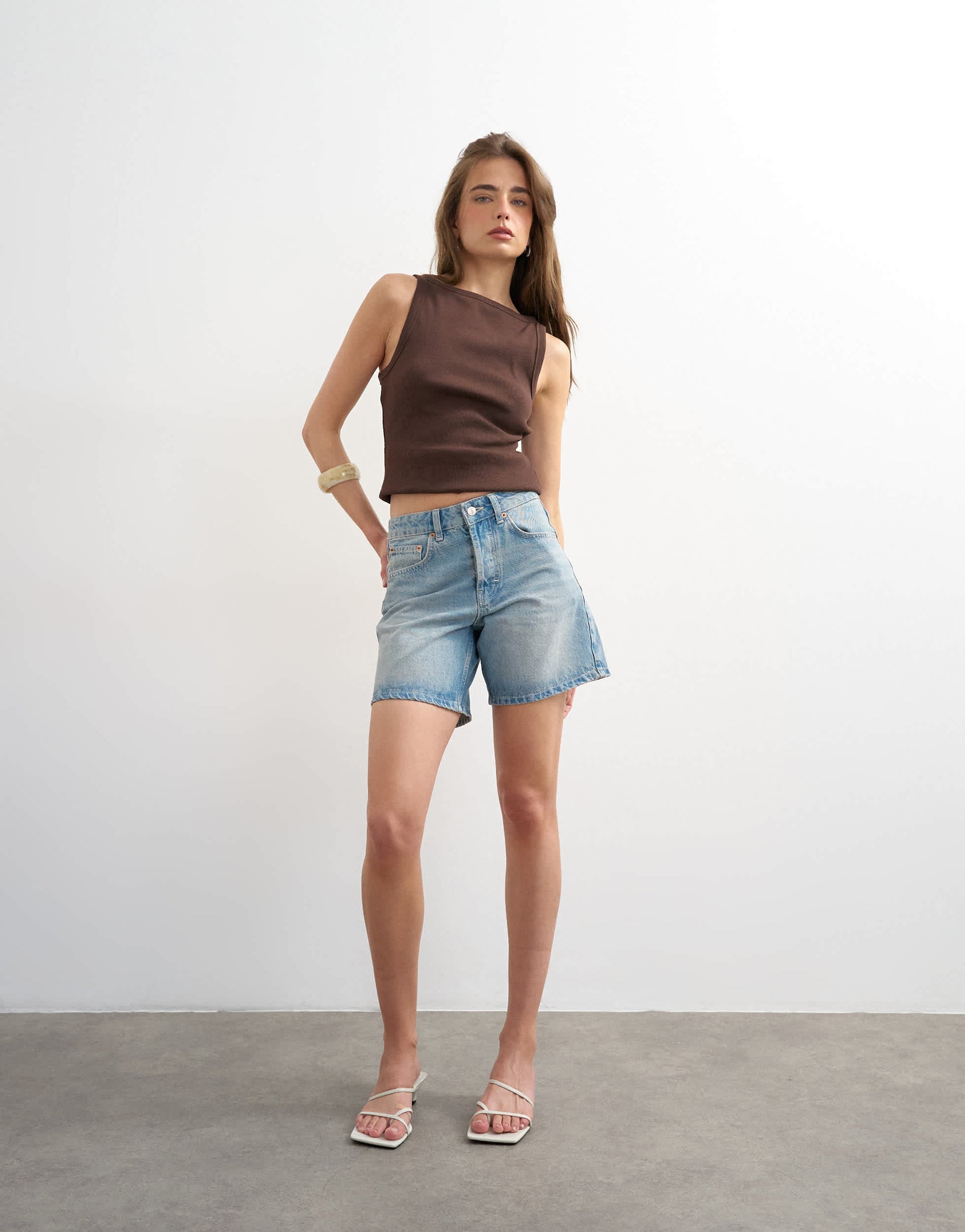Topshop denim Editor short in bleach