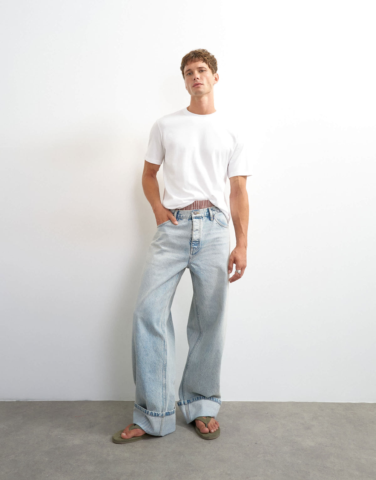 Topman 5 pack classic fit t-shirt in black, white, khaki, navy and stone