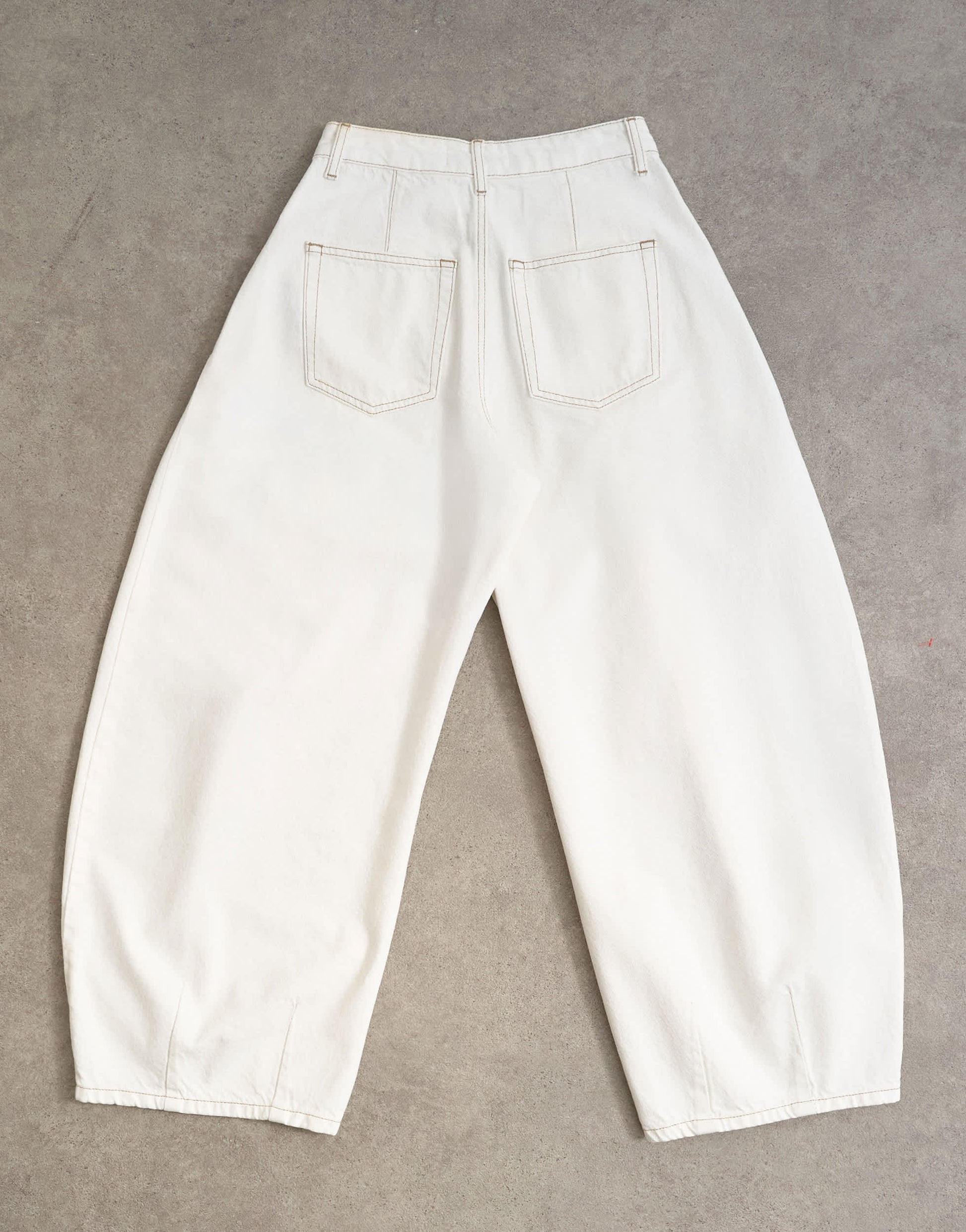 Topshop Cocoon mid rise barrel jean in bone