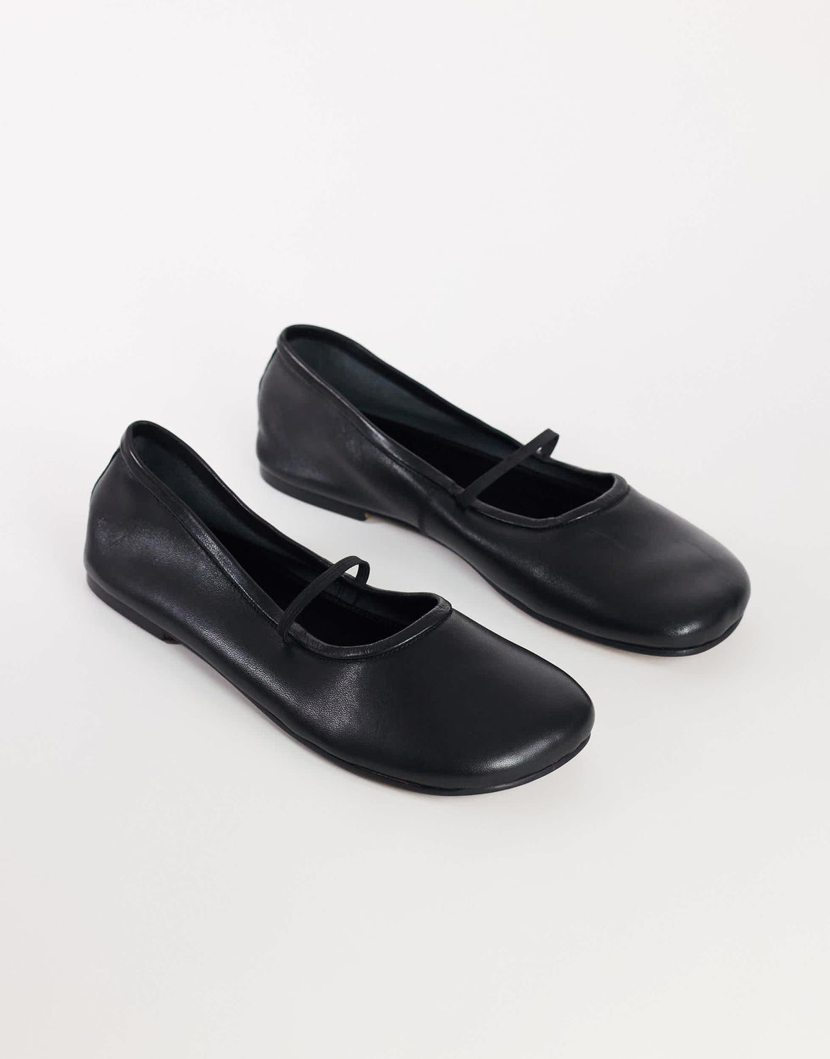Topshop Bella leather round toe ballet flat in black