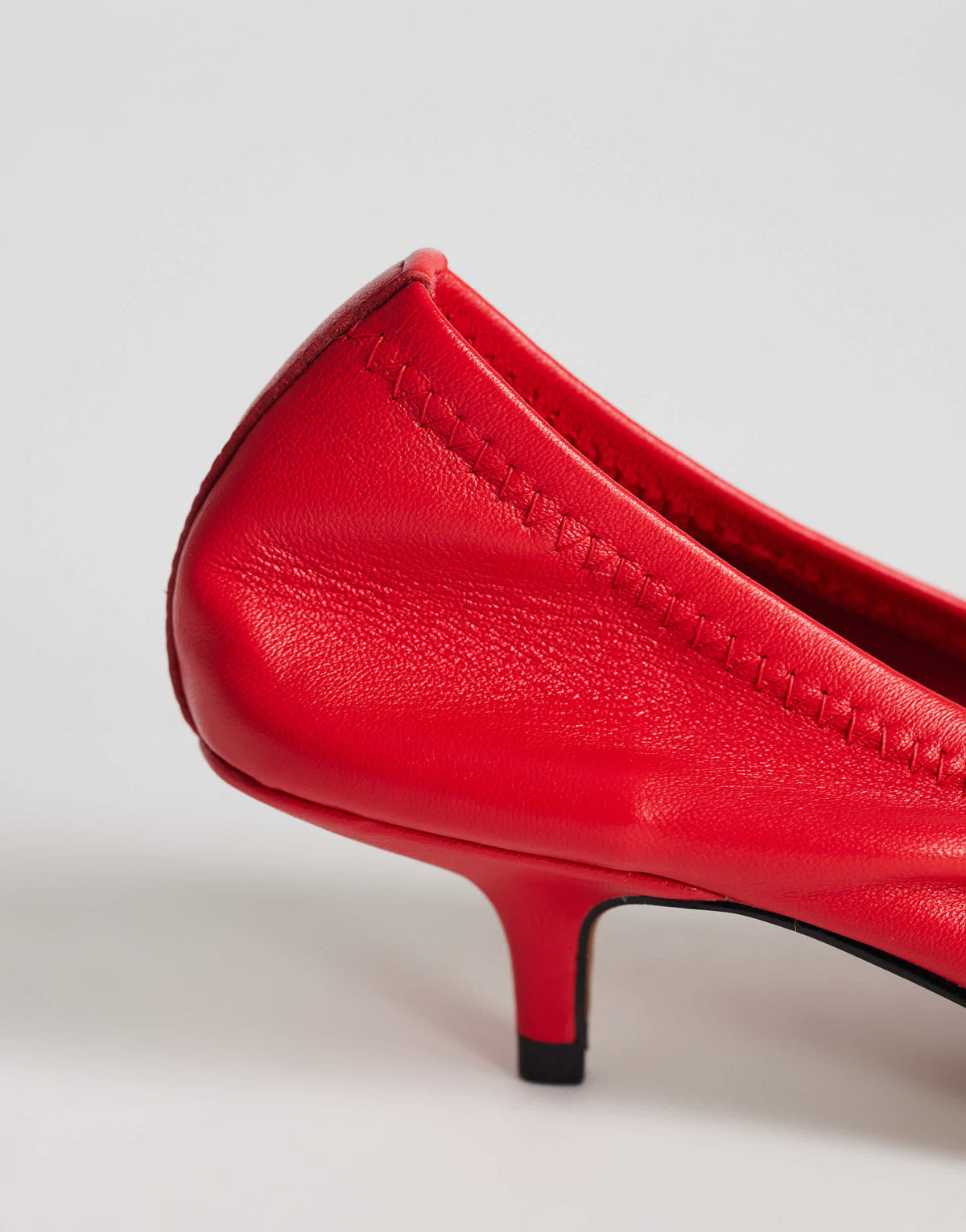 Topshop Arizona real leather ruched kitten heel court in red