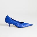 Topshop Arizona Pumps aus echtem Leder mit Rüschen und Kitten-Heel in Kobaltblau