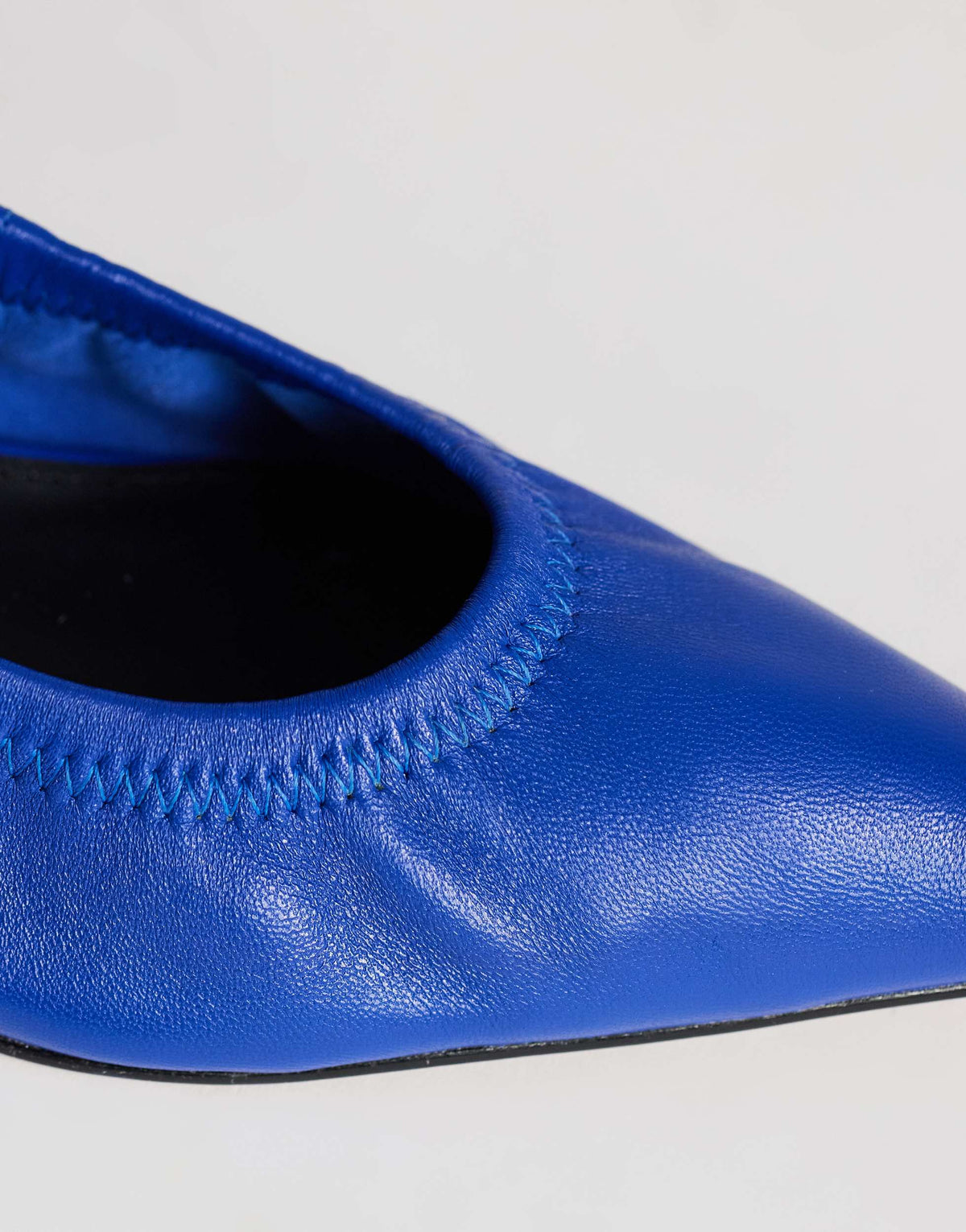 Topshop Arizona real leather ruched kitten heel court in cobalt