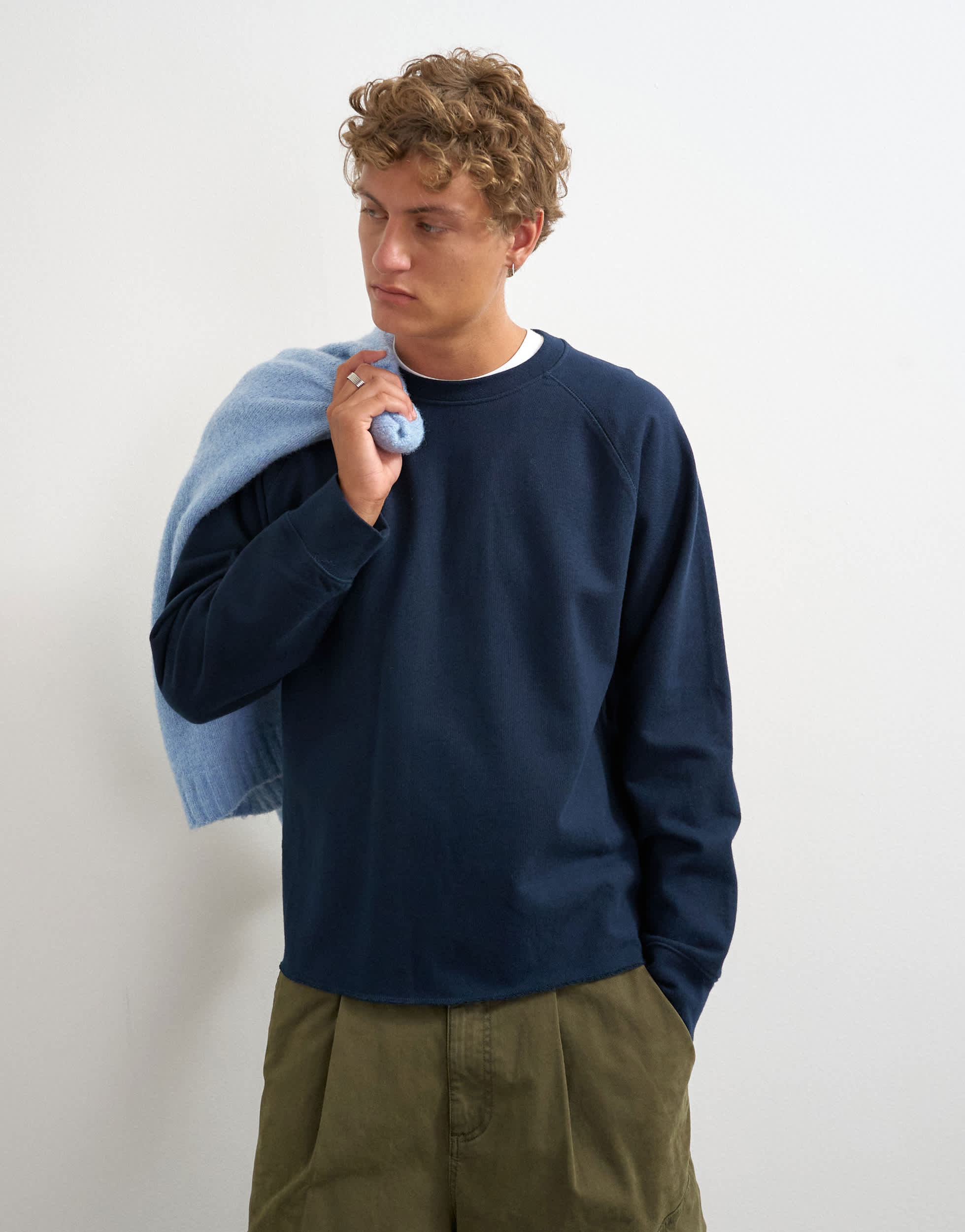 Topman classic fit crop raglan sweatshirt with raw hem in navy