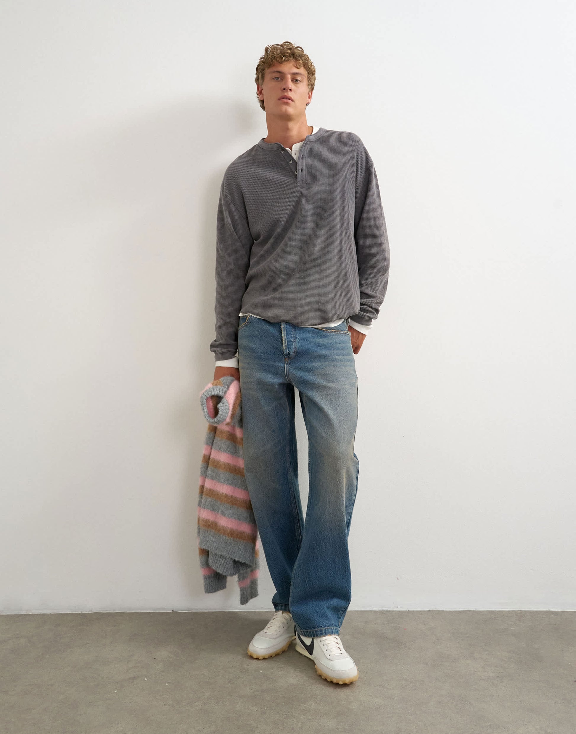 Topman relaxed fit waffle henley with raw hem in washed black