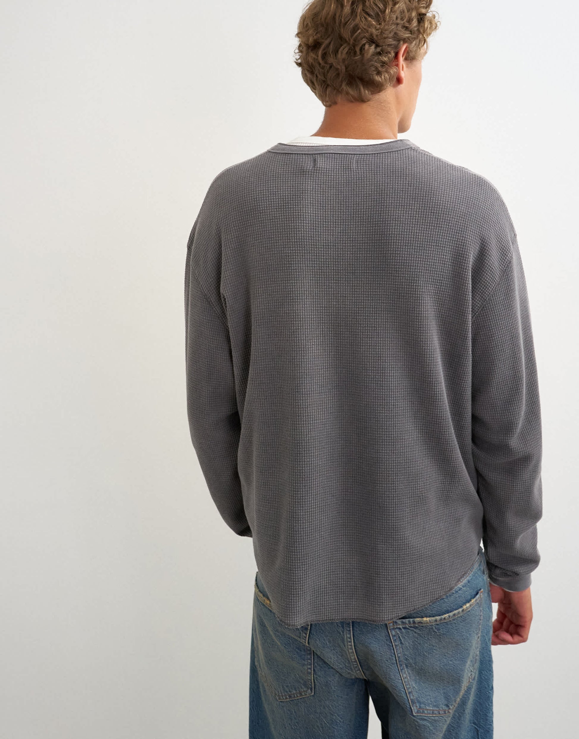 Topman relaxed fit waffle henley with raw hem in washed black