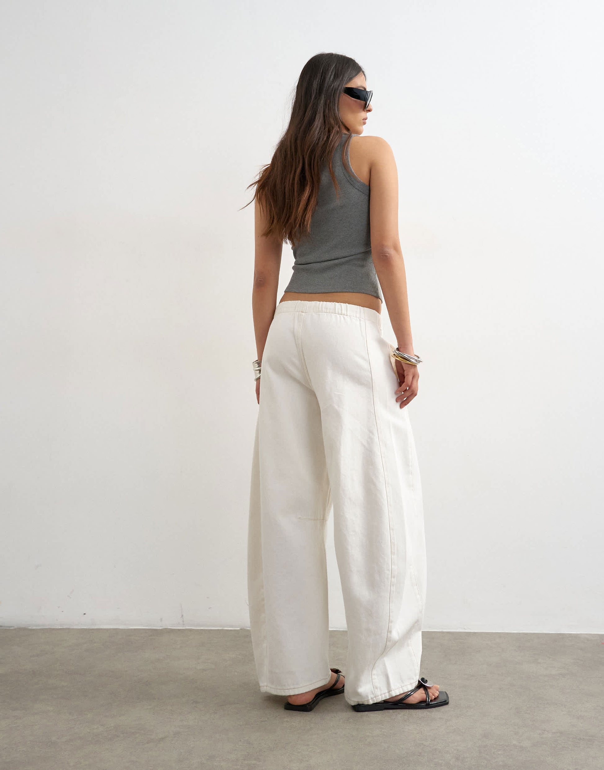 Topshop pull on barrel jean in bone