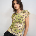 Topshop Wickel-Kurzarmtop mit Raffdetails und Hirschmuster