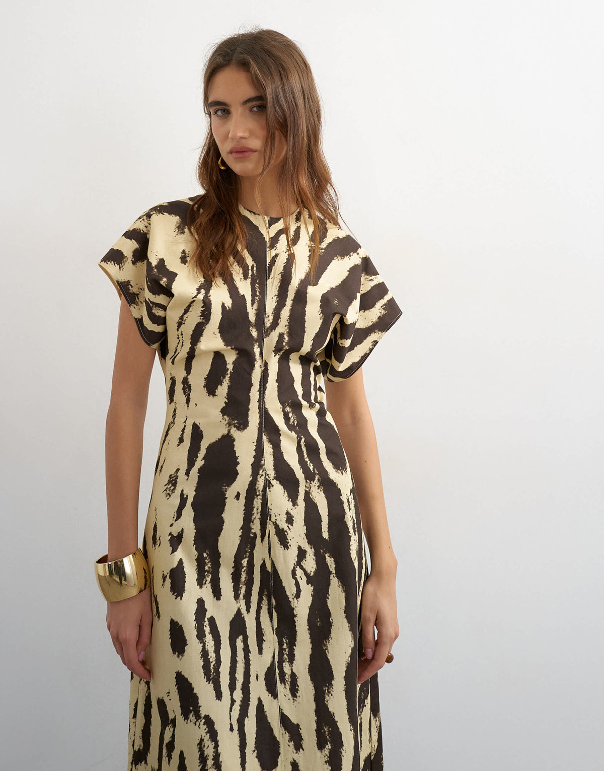 Topshop cotton twill structured drop shoulder maxi dress in mono animal print