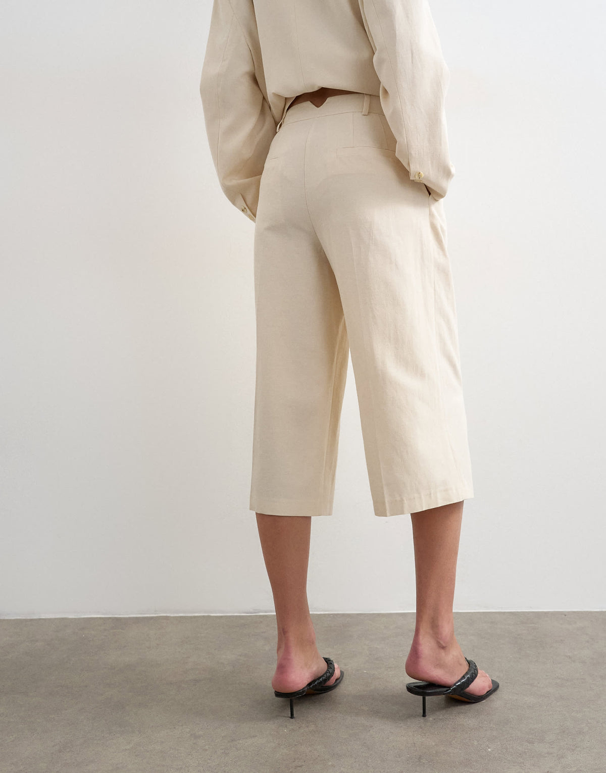 Topshop low slung culotte in ecru