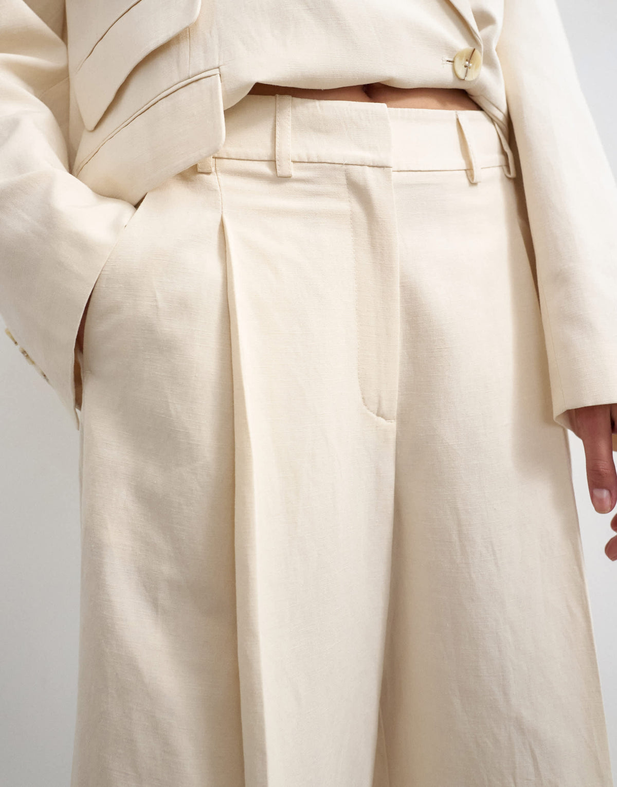 Topshop low slung culotte in ecru