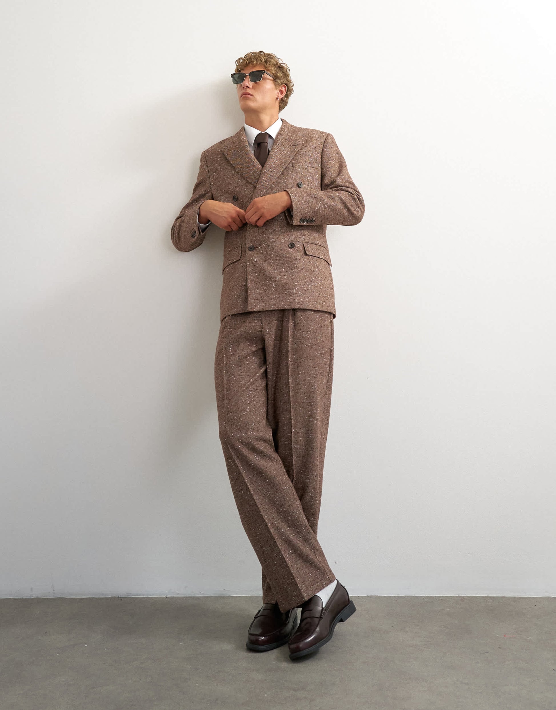 Topman wide leg textured trouser with pleats in brown