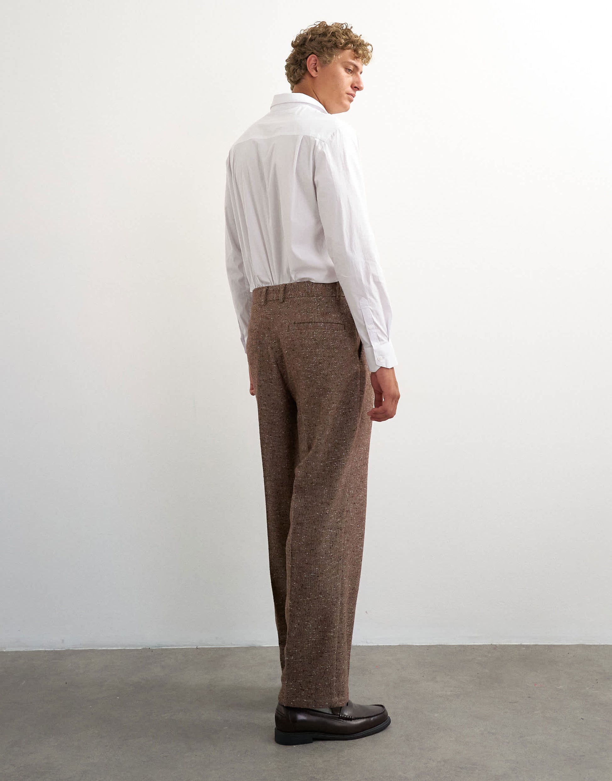 Topman wide leg textured trouser with pleats in brown