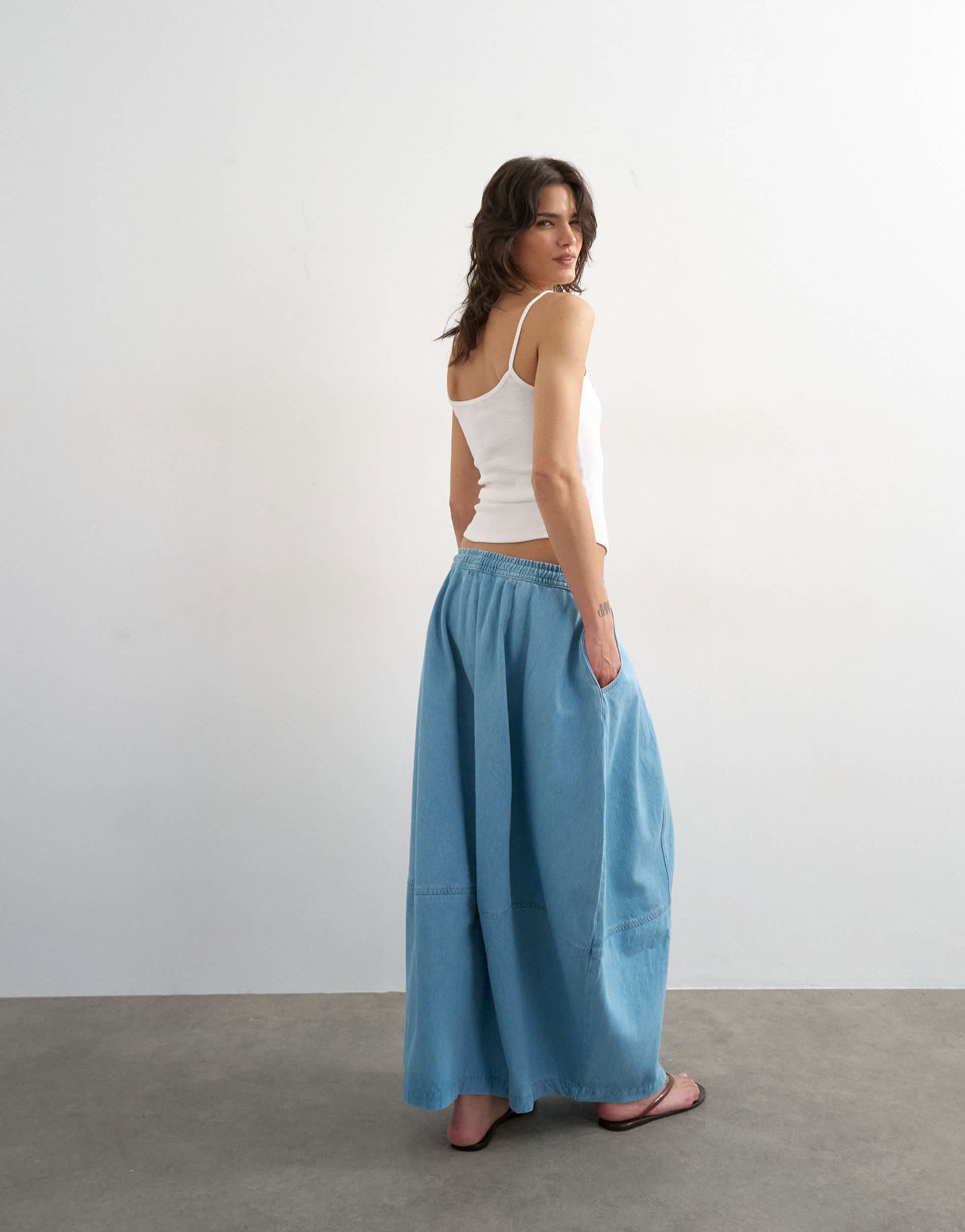 Topshop denim pull on barrel maxi skirt in bleach
