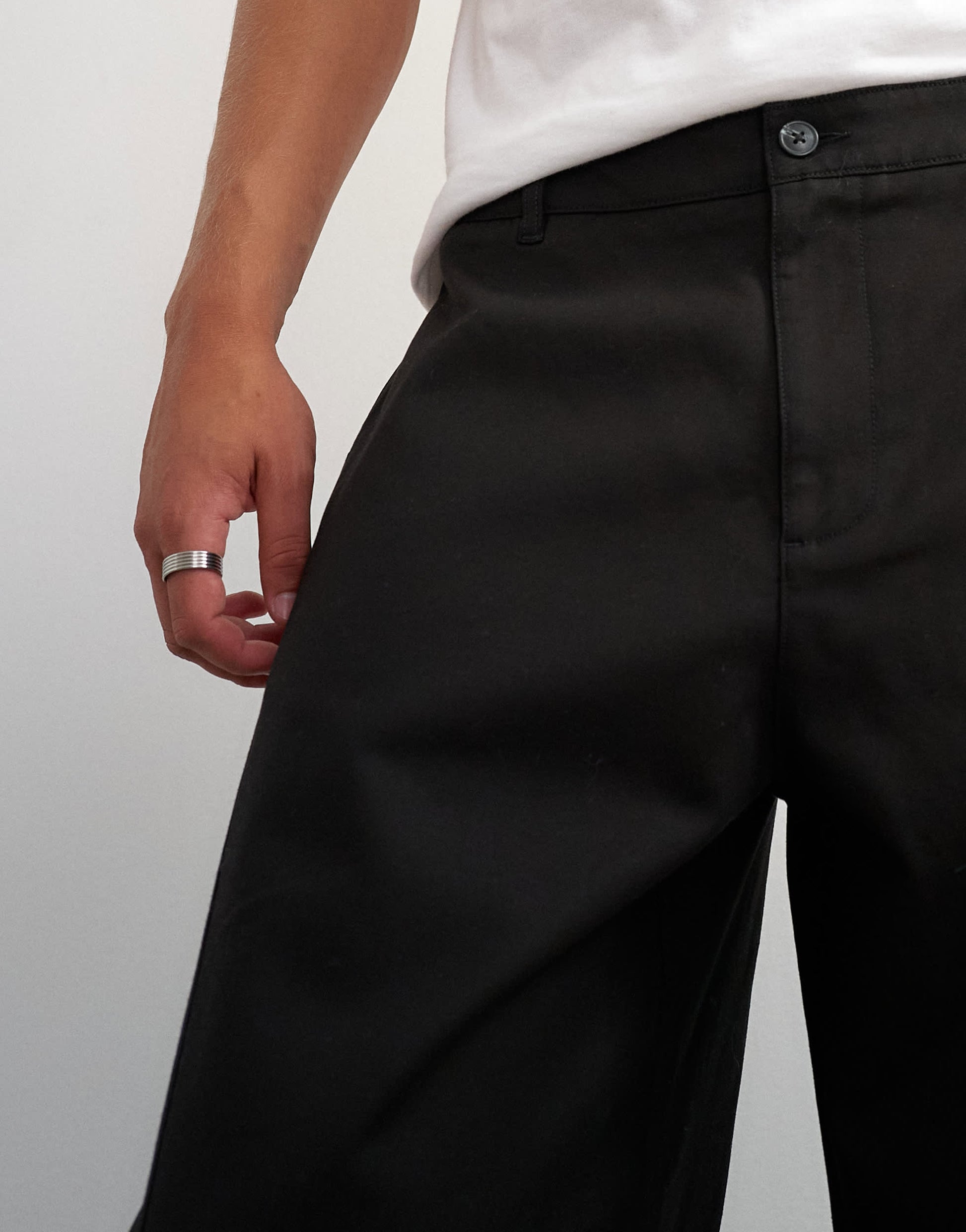 Topman barrel fit trouser in black