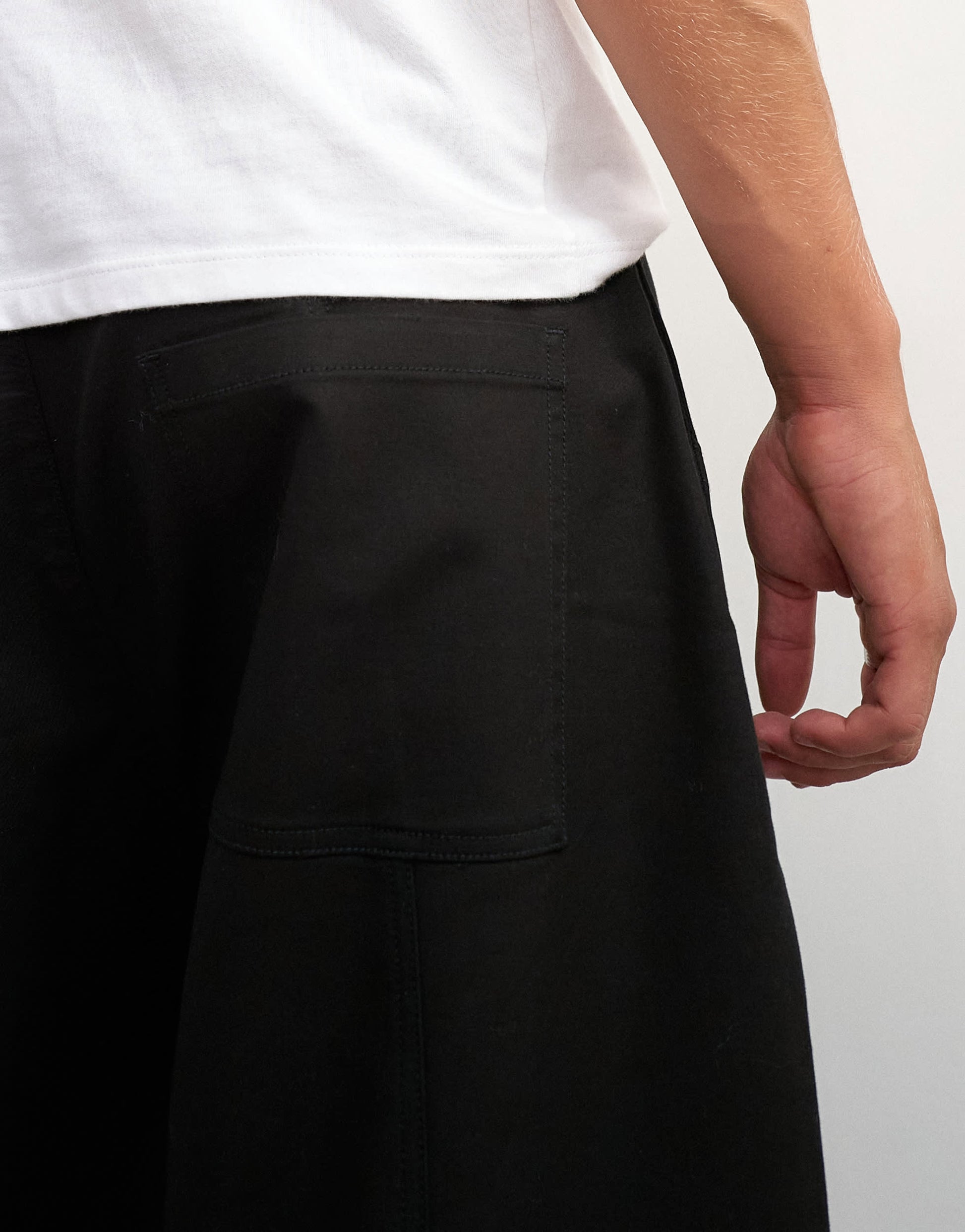 Topman barrel fit trouser in black