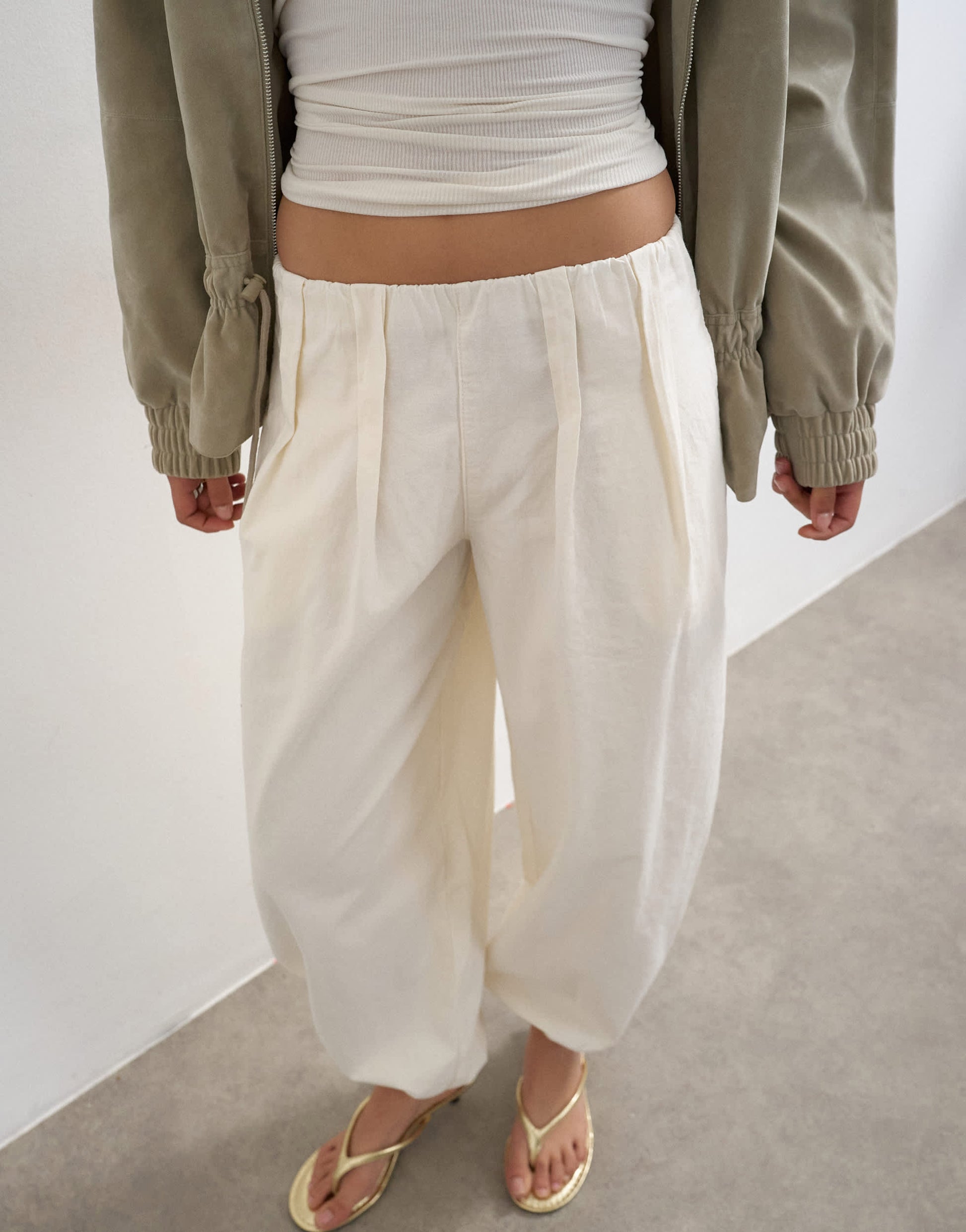 Topshop poplin balloon trouser in white