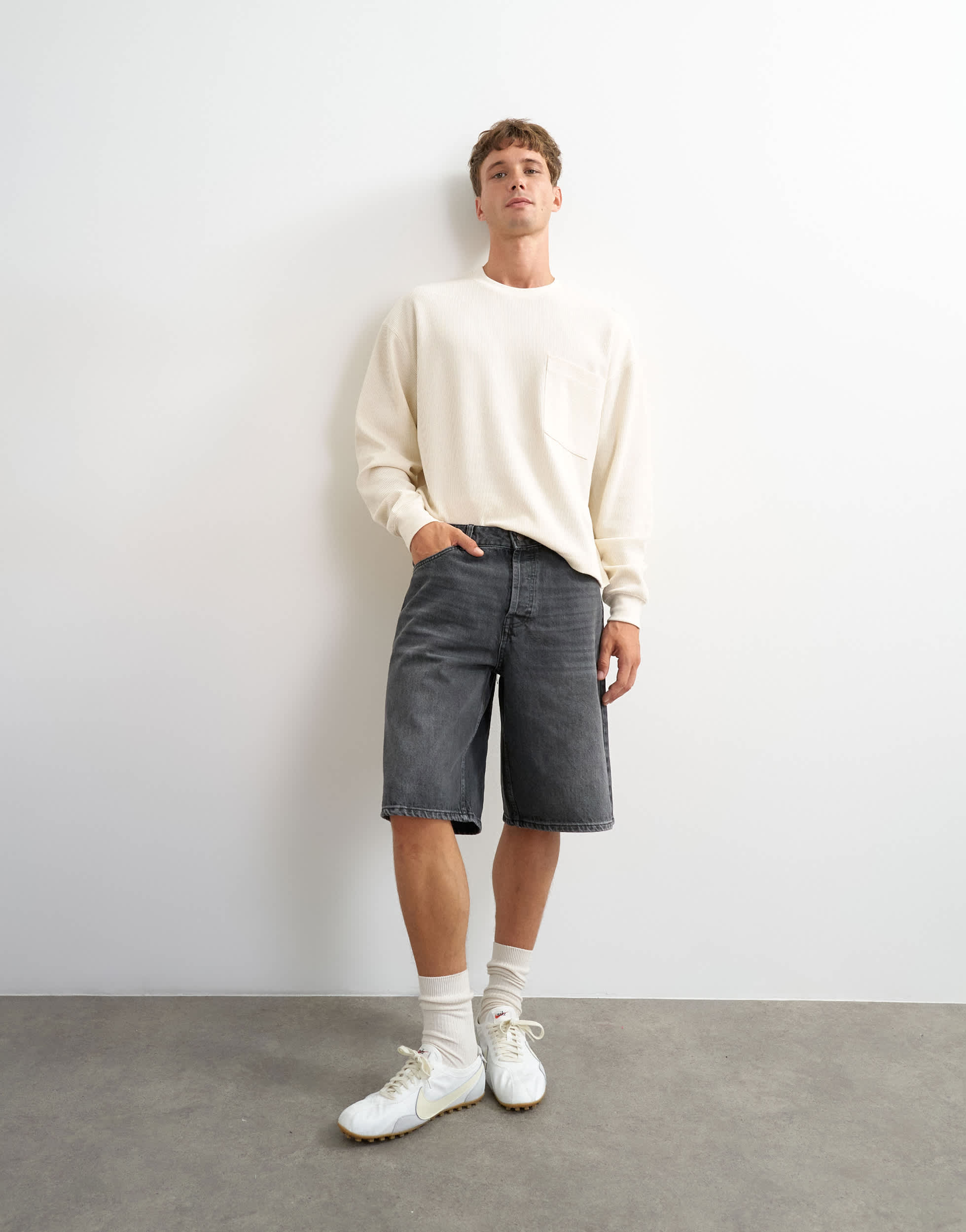Topman starre Baggy-Denim-Short in gewaschenem Schwarz