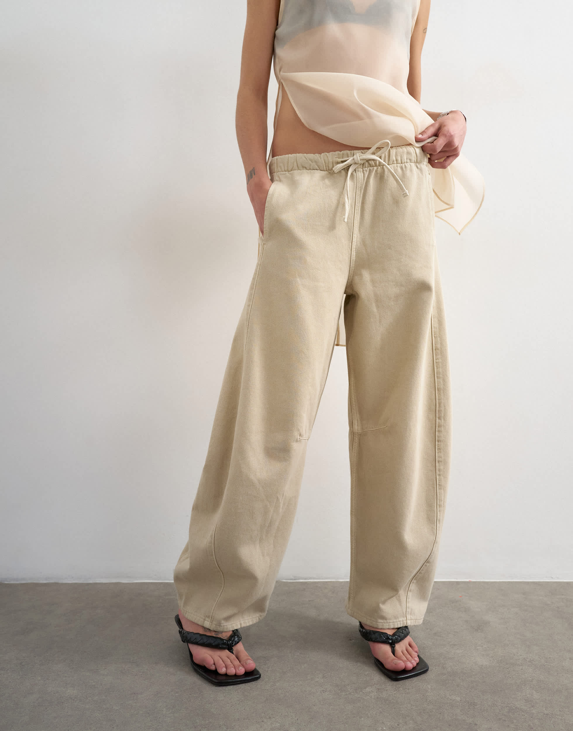 Topshop pull on barrel jean in oat