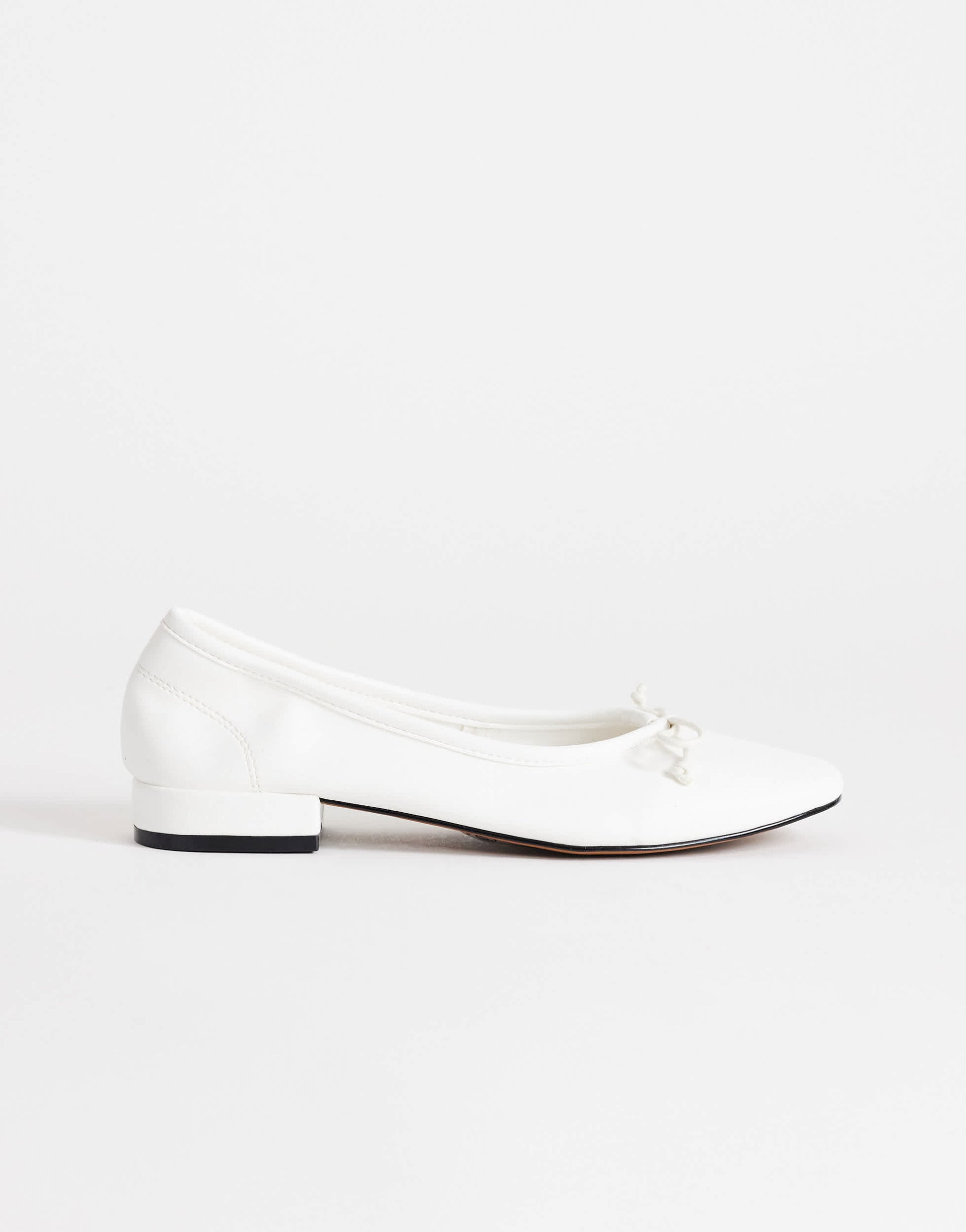Topshop Dottie block heel ballet shoe in white
