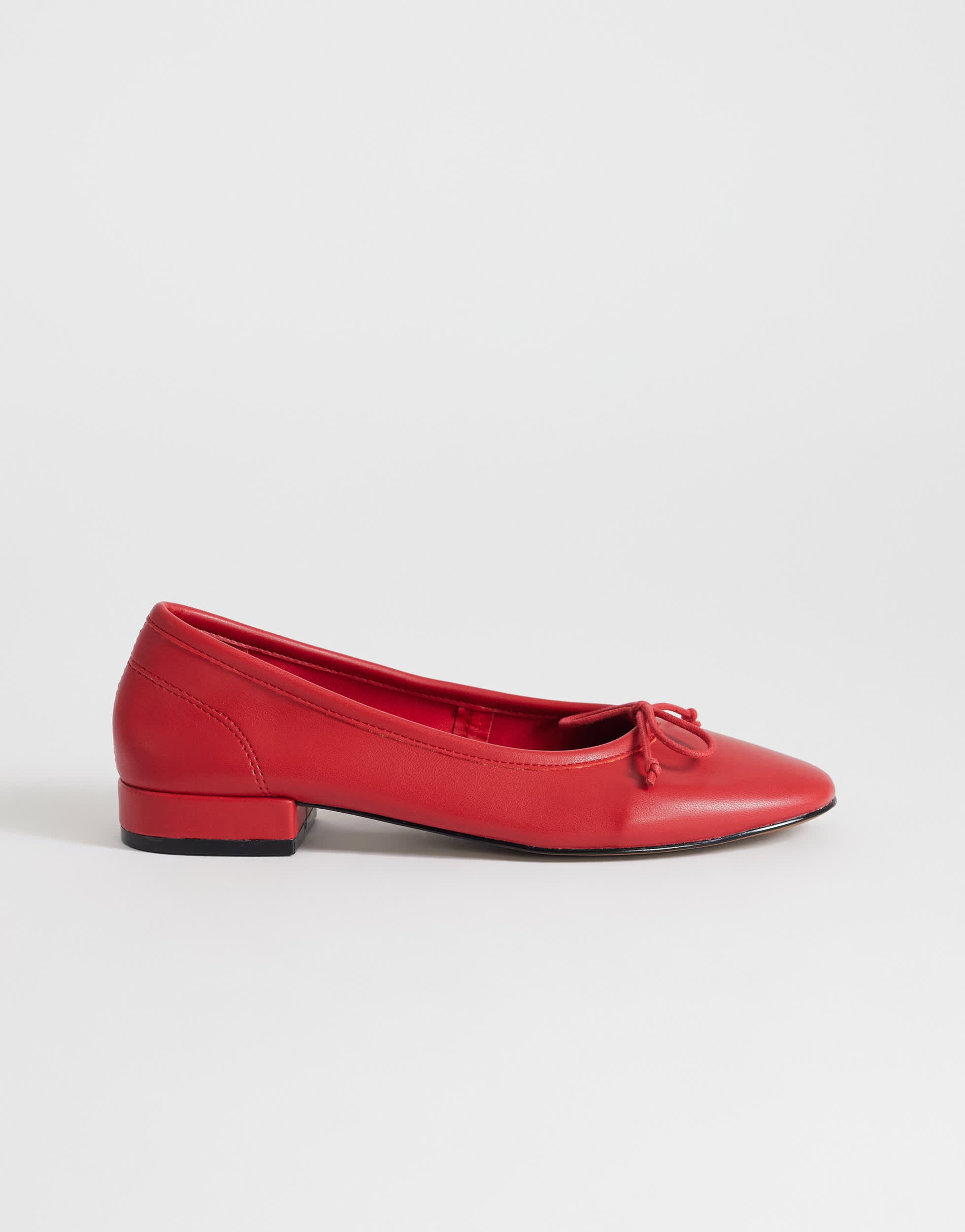 Topshop Dottie block heel ballet shoe in red