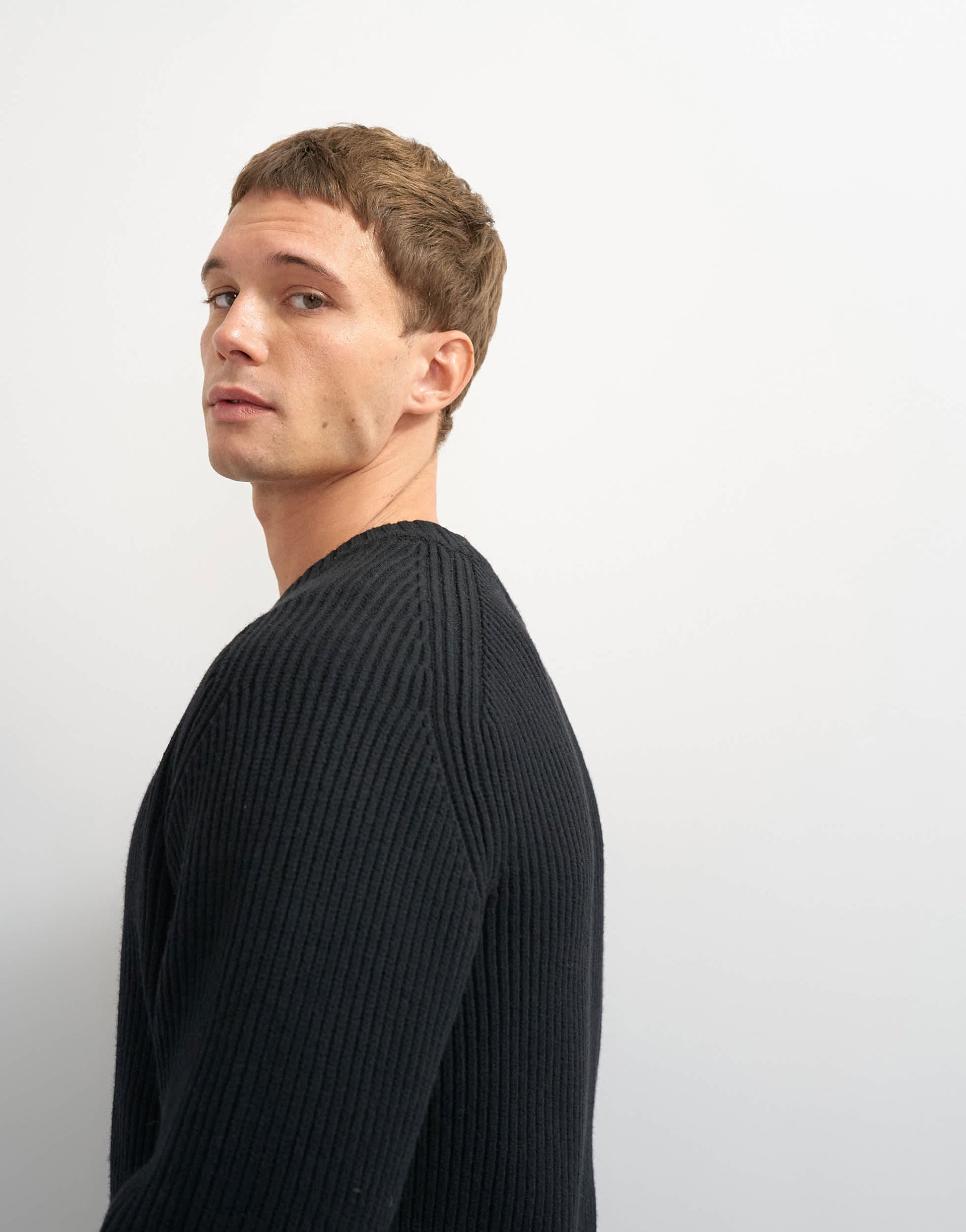 Topman classic fit fisherman knit jumper in black