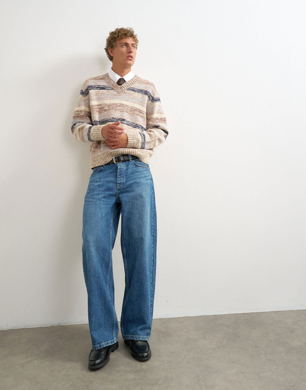 Topman relaxed fit crop v neck jumper with twist in multi