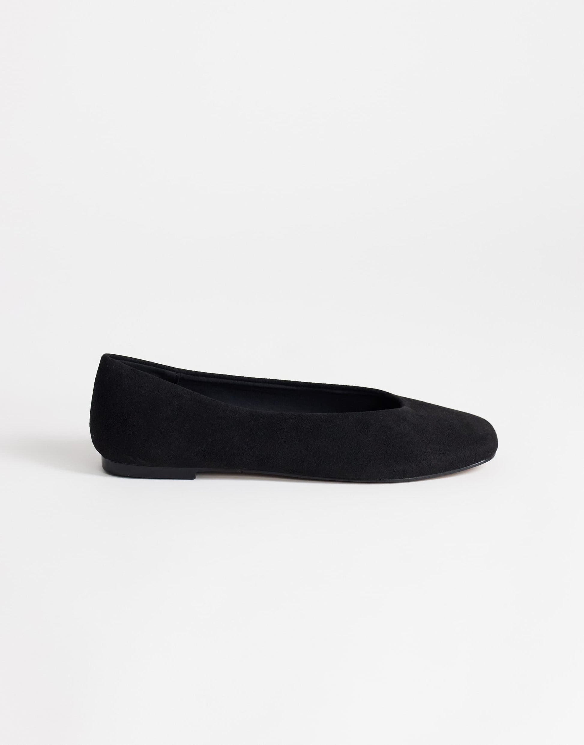 Topshop Duke faux suede chiselled ballet flat in black