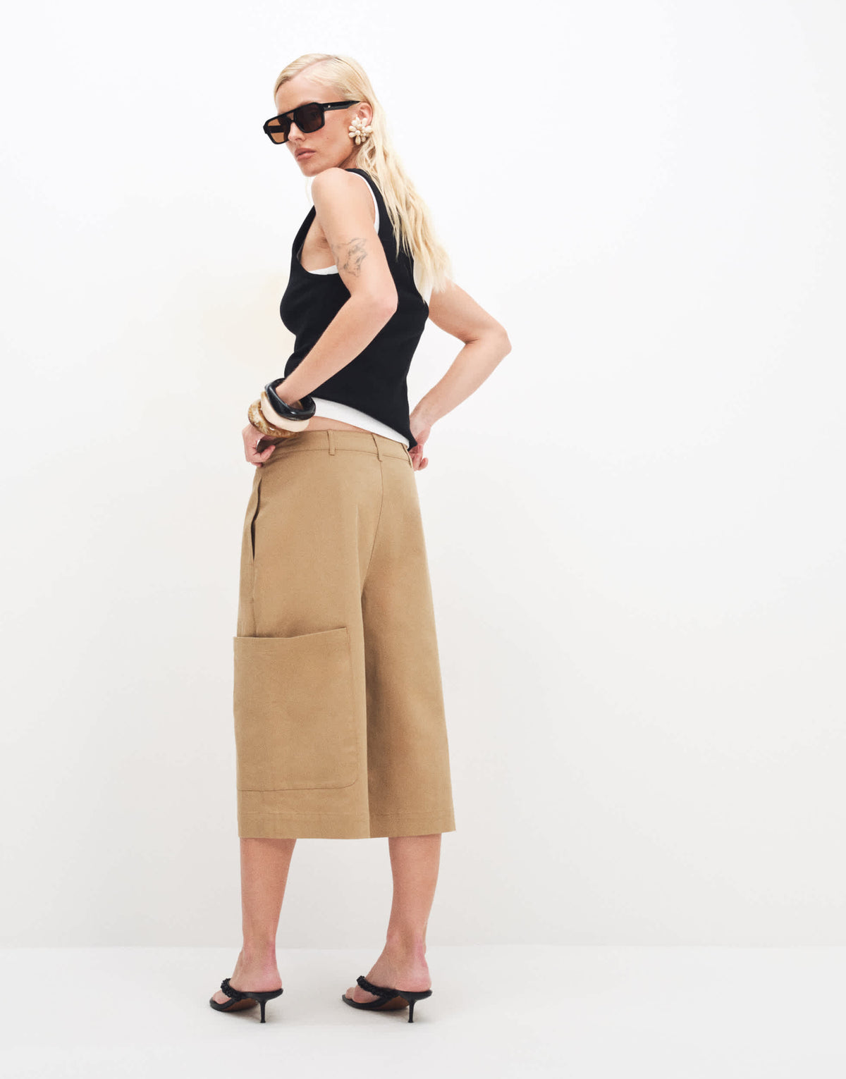 Topshop longline bermuda cargo short in ecru
