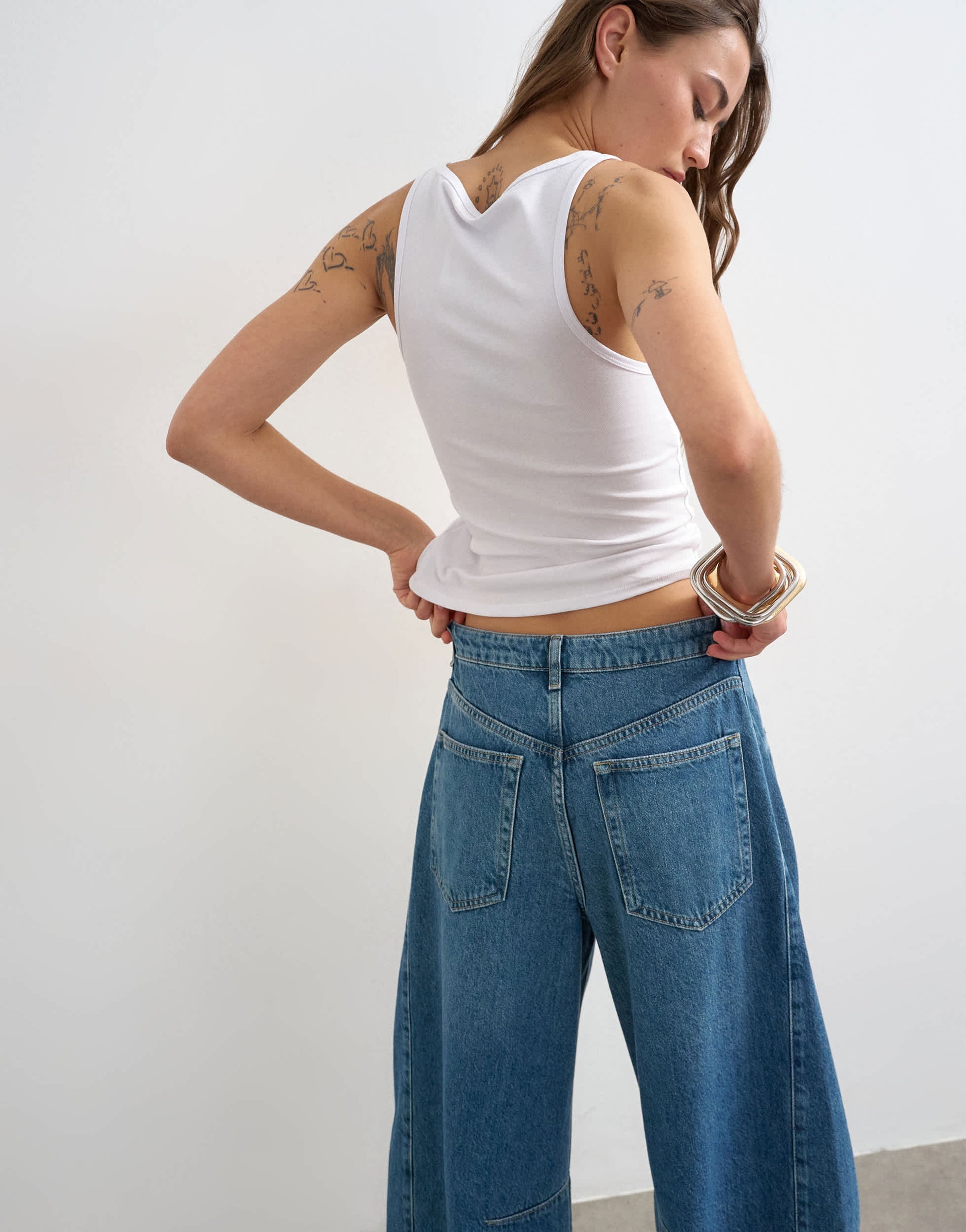 Topshop mid rise crop barrel jean in rich blue