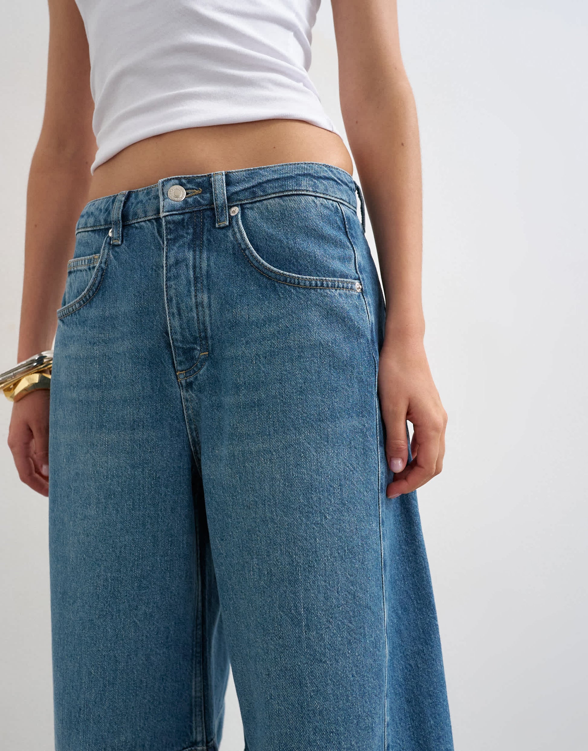 Topshop mid rise crop barrel jean in rich blue