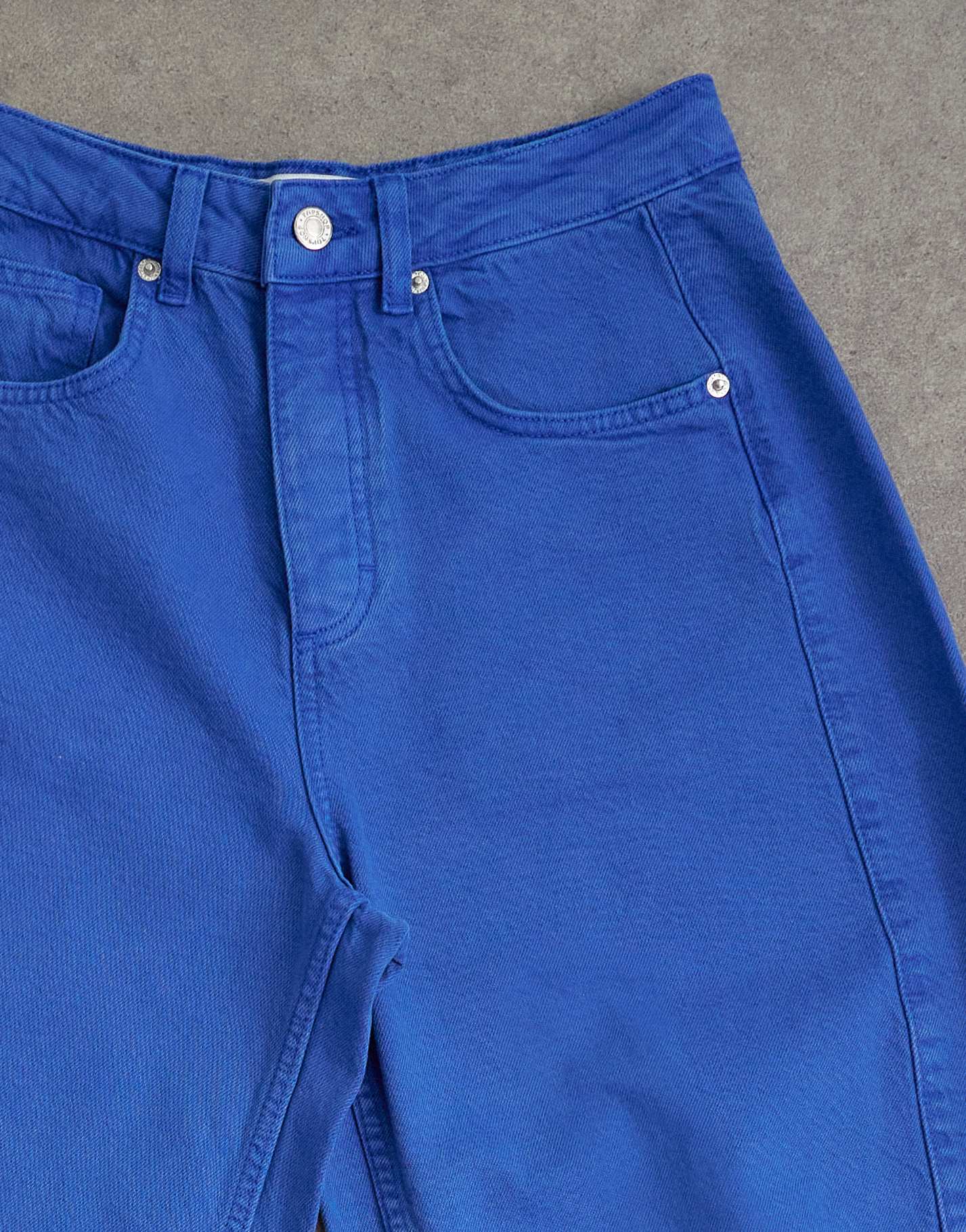 Topshop mid rise crop barrel jean in cobalt blue