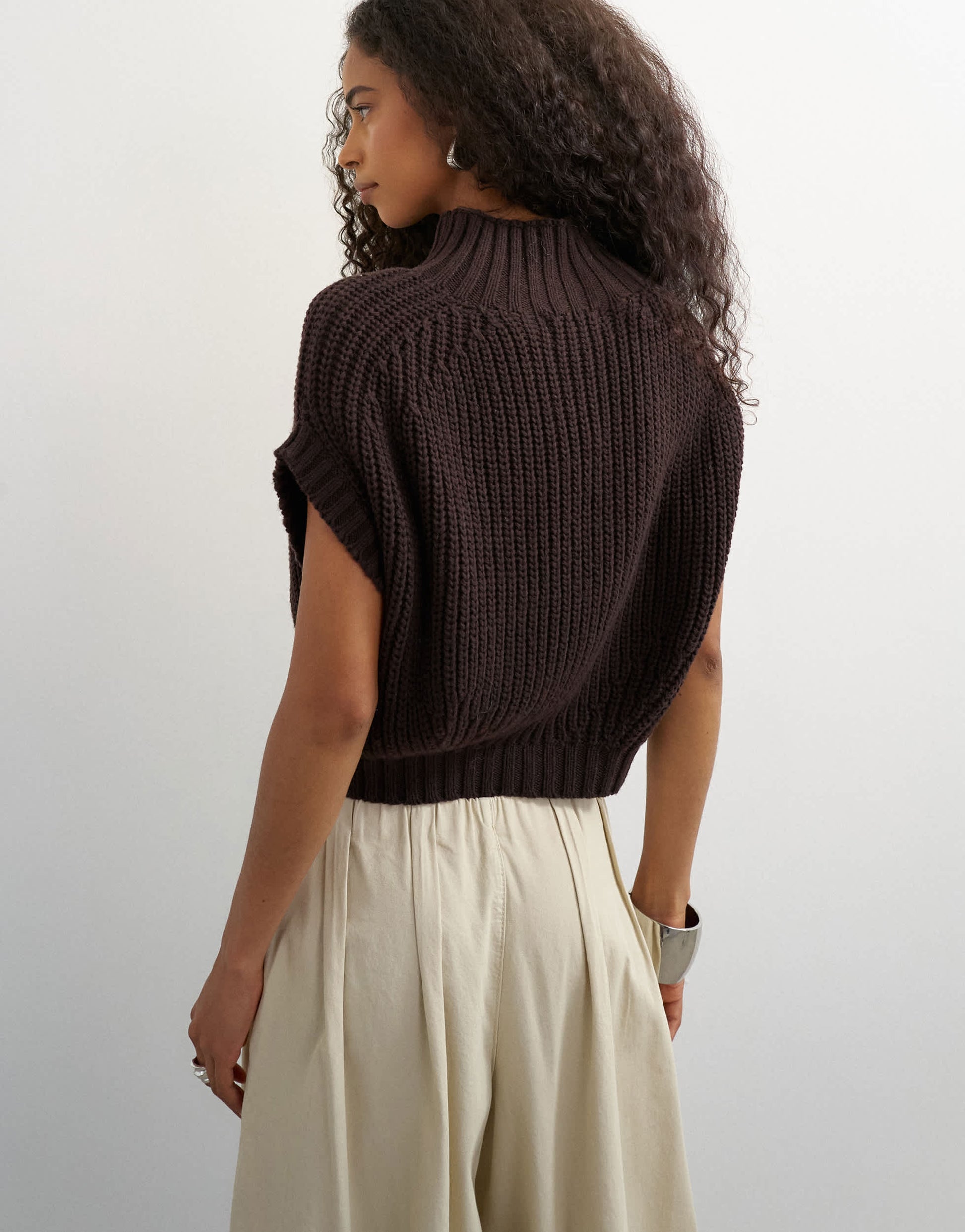 Topshop knitted slouchy short sleeve ribbed top with wool in tobacco