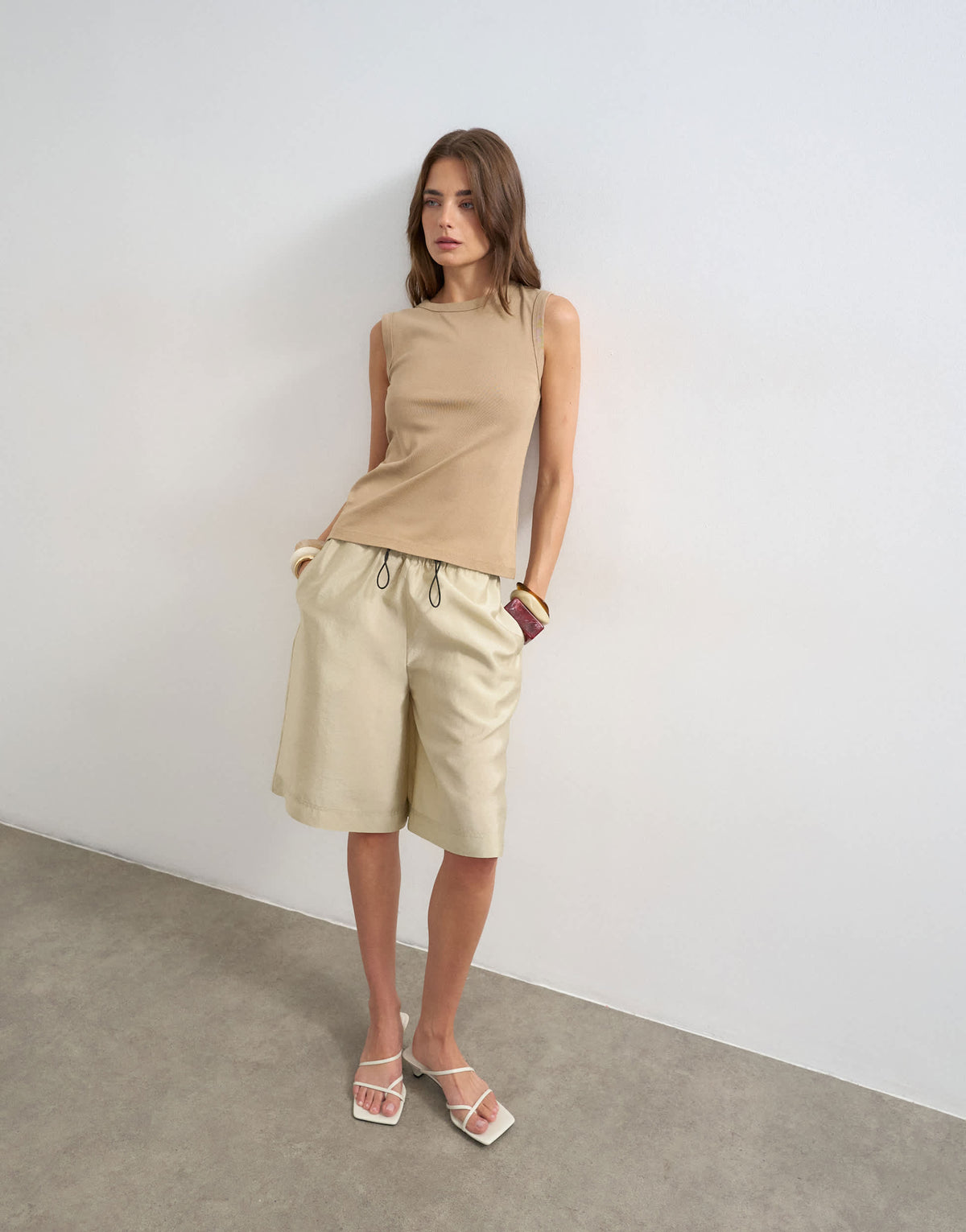 Topshop slim tank in stone