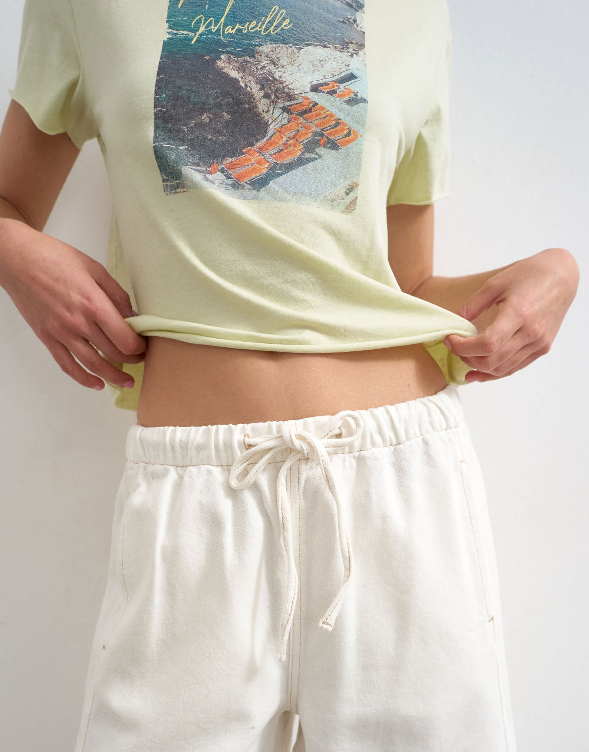 Topshop denim pull on barrel short in bone