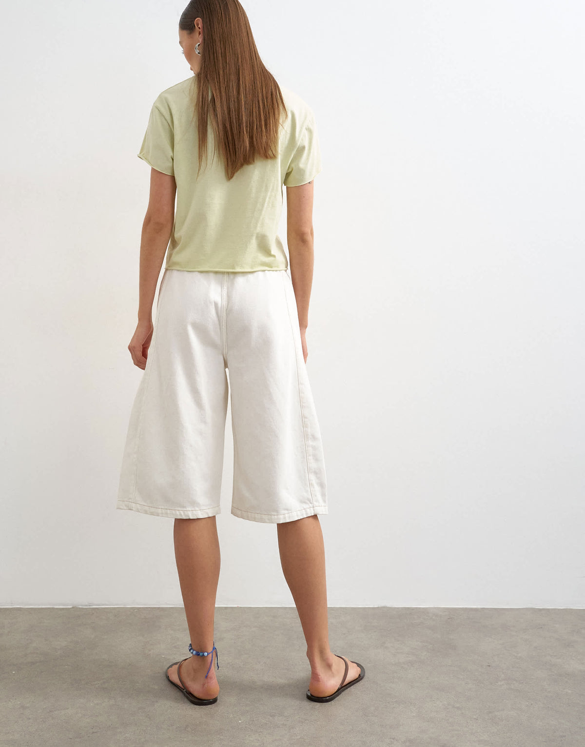 Topshop denim pull on barrel short in bone