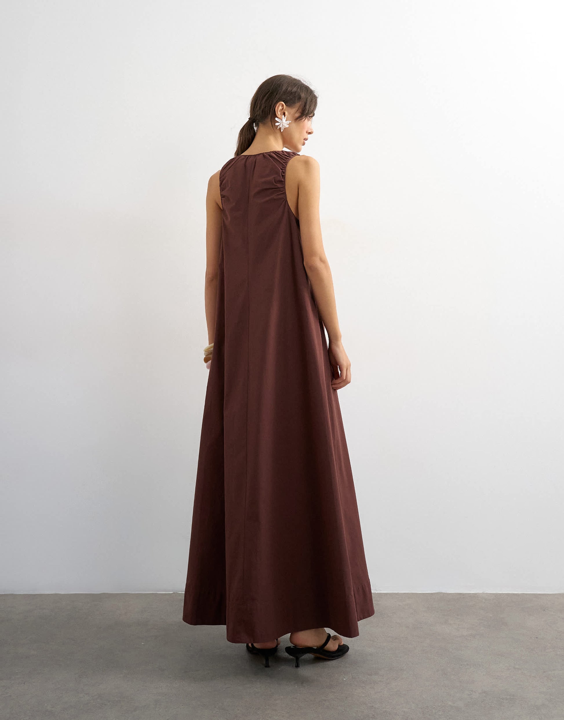 Topshop cotton poplin ruched neck maxi sundress in chocolate