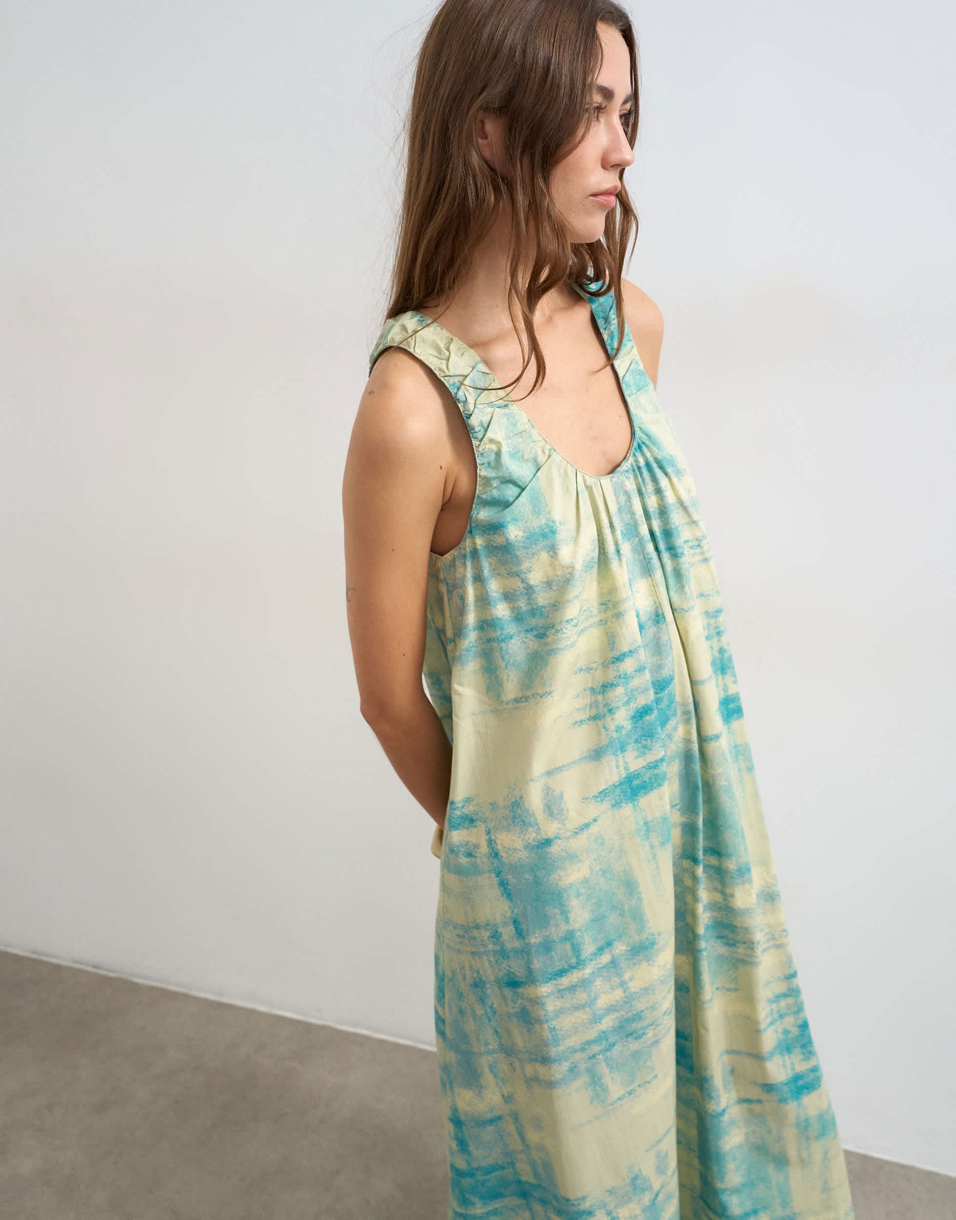 Topshop cotton poplin ruched neck maxi sundress in blue abstract print